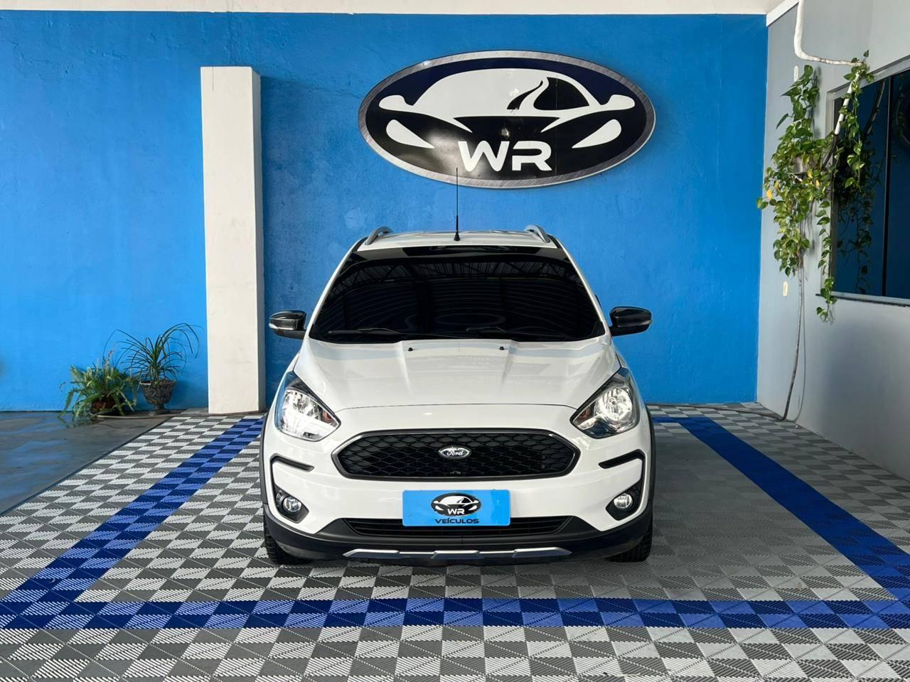Foto numero 1 do veiculo Ford KA 1.0 FREESTYLE 12V Flex 5p Mec. - Branca - 2019/2020