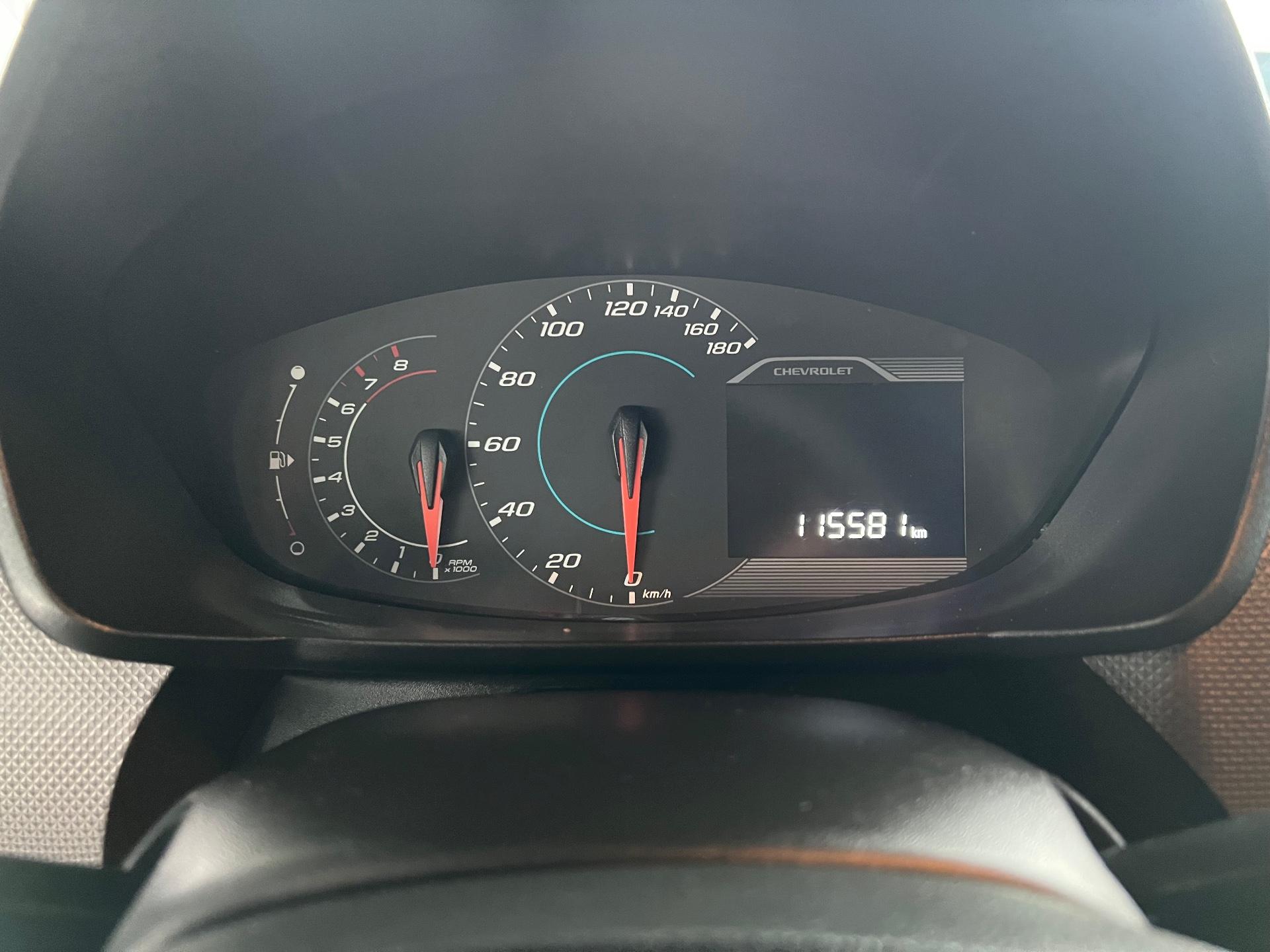 Foto numero 16 do veiculo Chevrolet Spin HEV/ 18L AT PREMIER - Prata - 2021/2022