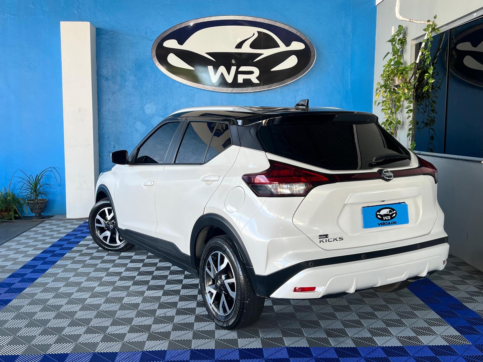 Foto numero 1 do veiculo Nissan Kicks Sense 1.6 16V Flex Aut.  - Branca - 2022/2022