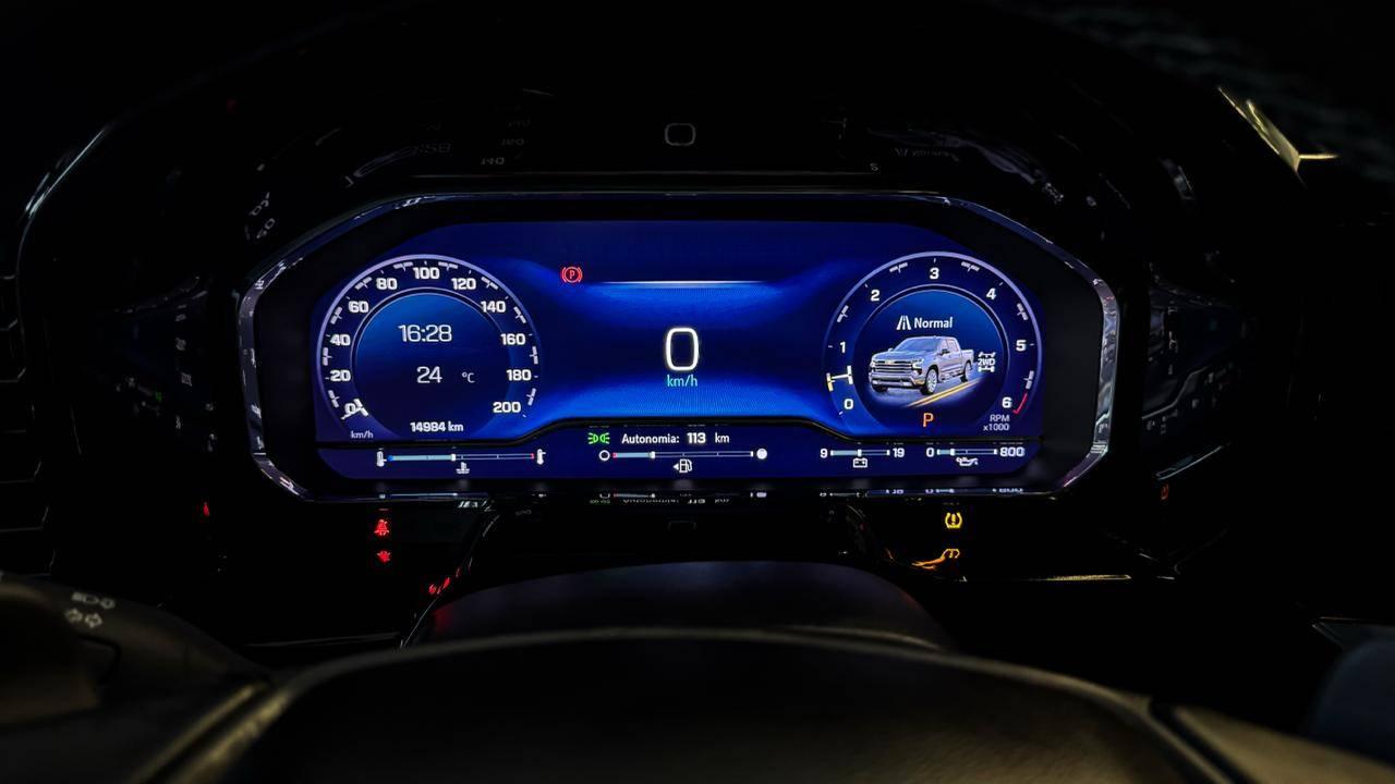 Foto numero 12 do veiculo Chevrolet Silverado High Country 5.3 V8 AWD Aut. - Cinza - 2023/2024