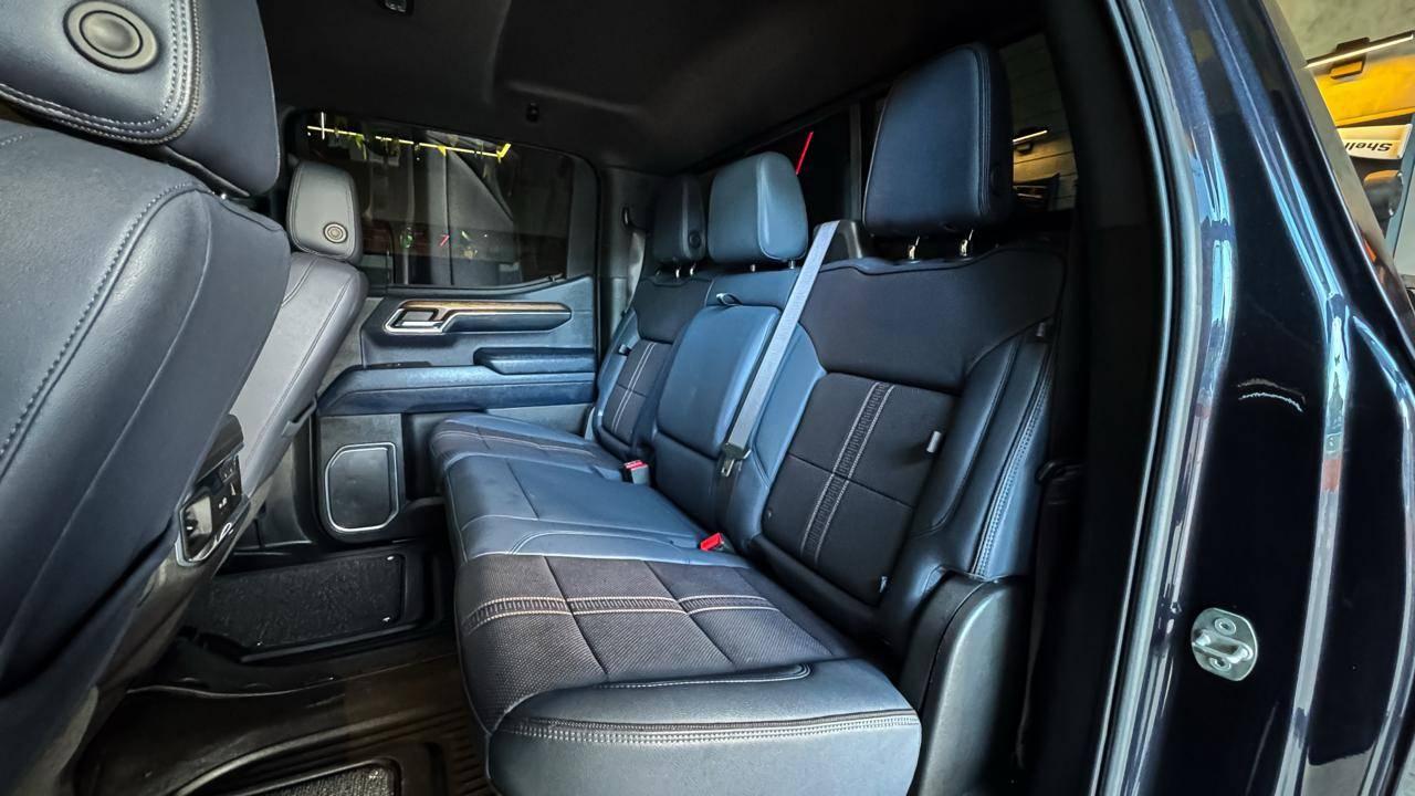 Foto numero 11 do veiculo Chevrolet Silverado High Country 5.3 V8 AWD Aut. - Cinza - 2023/2024