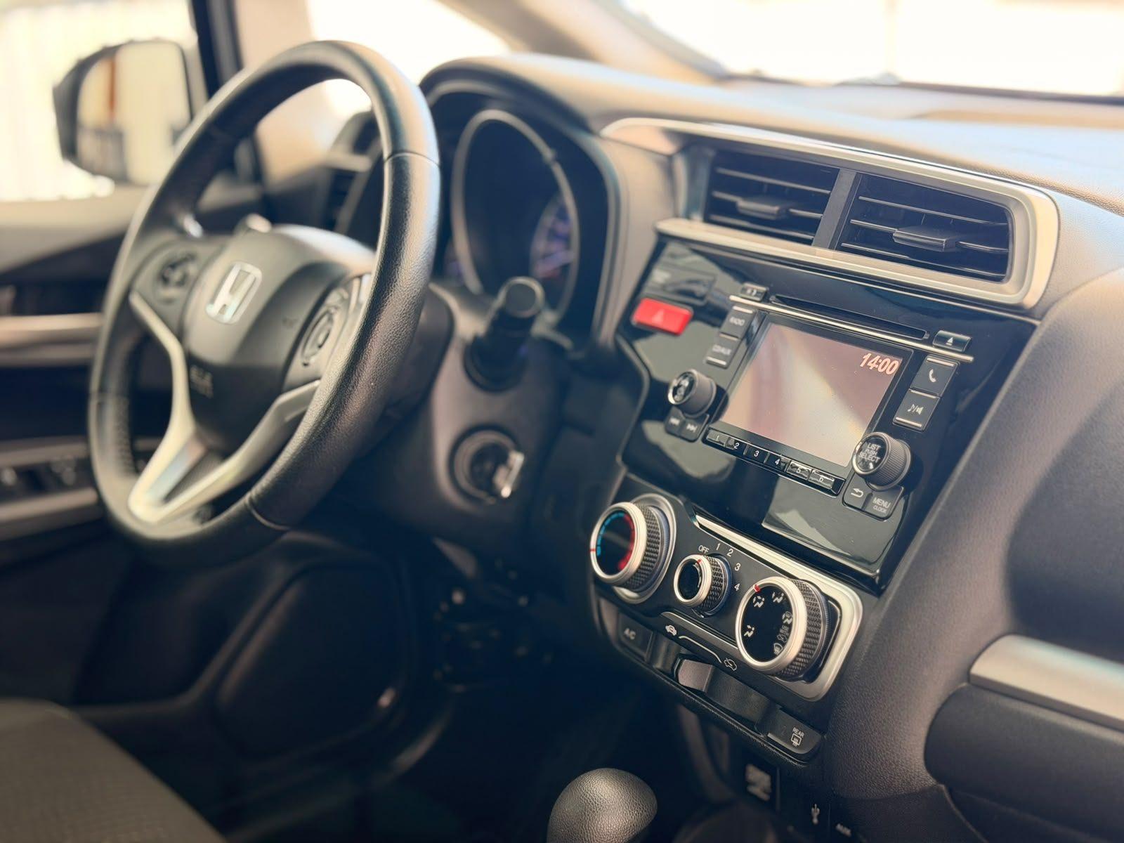 WR-V