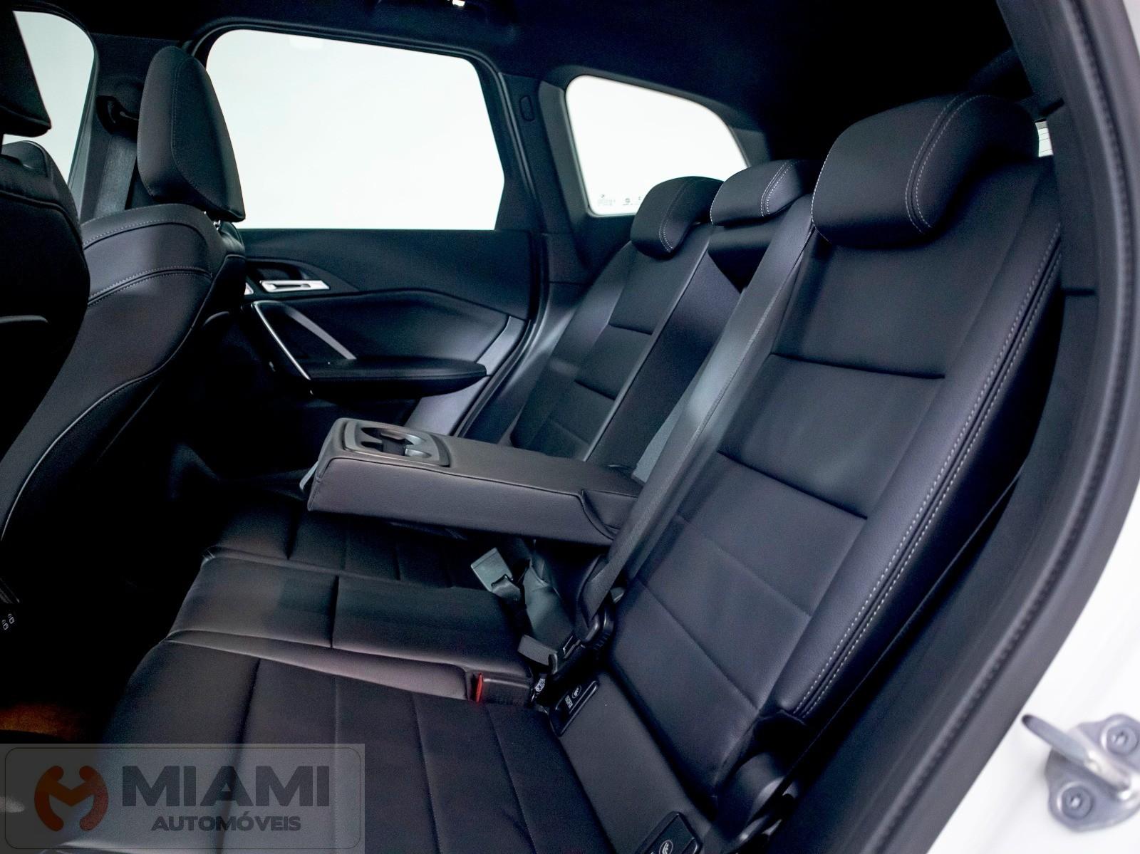 Foto numero 13 do veiculo BMW X1 sDrive20i M Sport 2.0  - Branca - 2024/2025