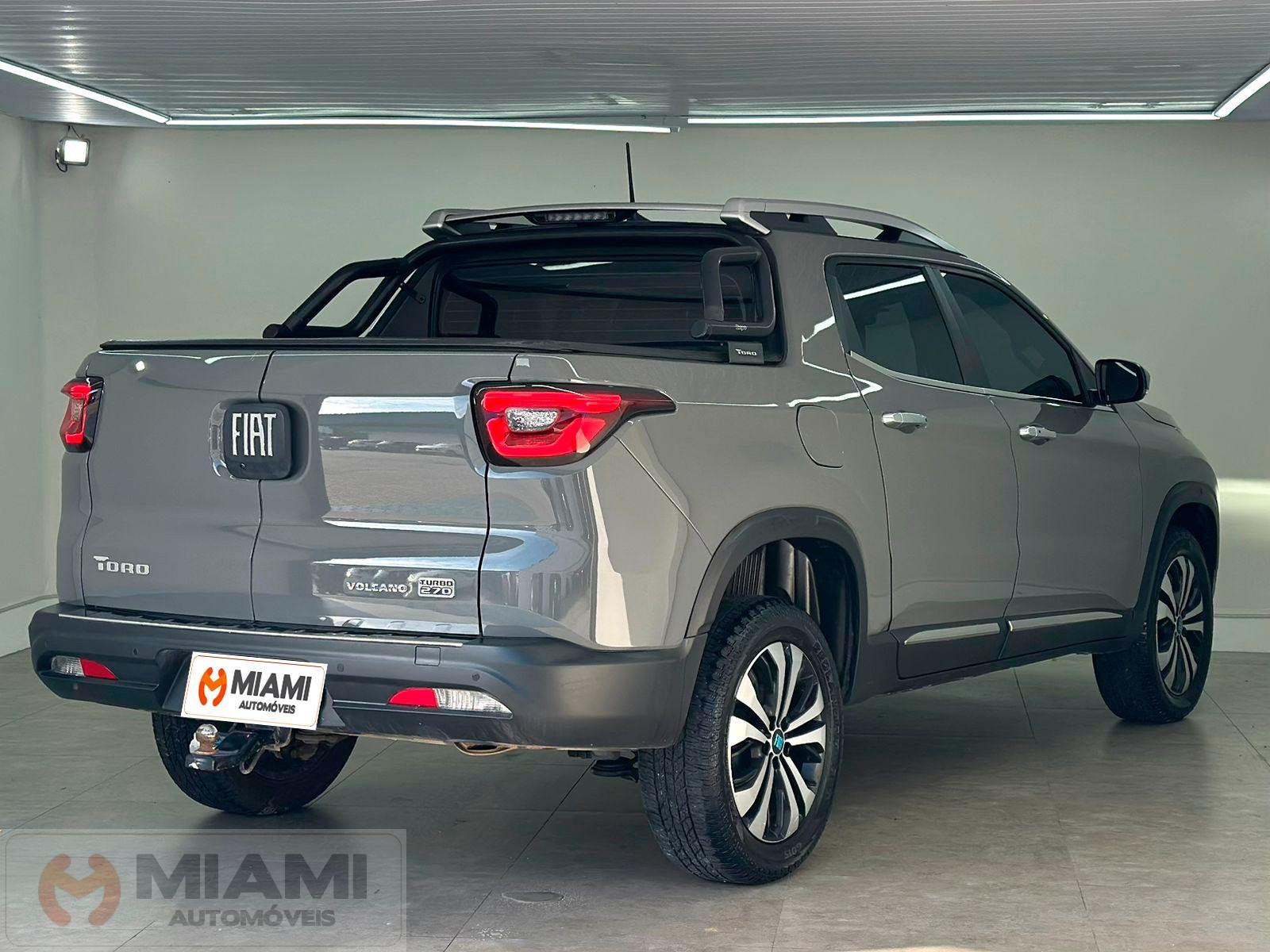 Foto numero 2 do veiculo Fiat Toro Volcano 1.3 T270  - Cinza - 2025/2025
