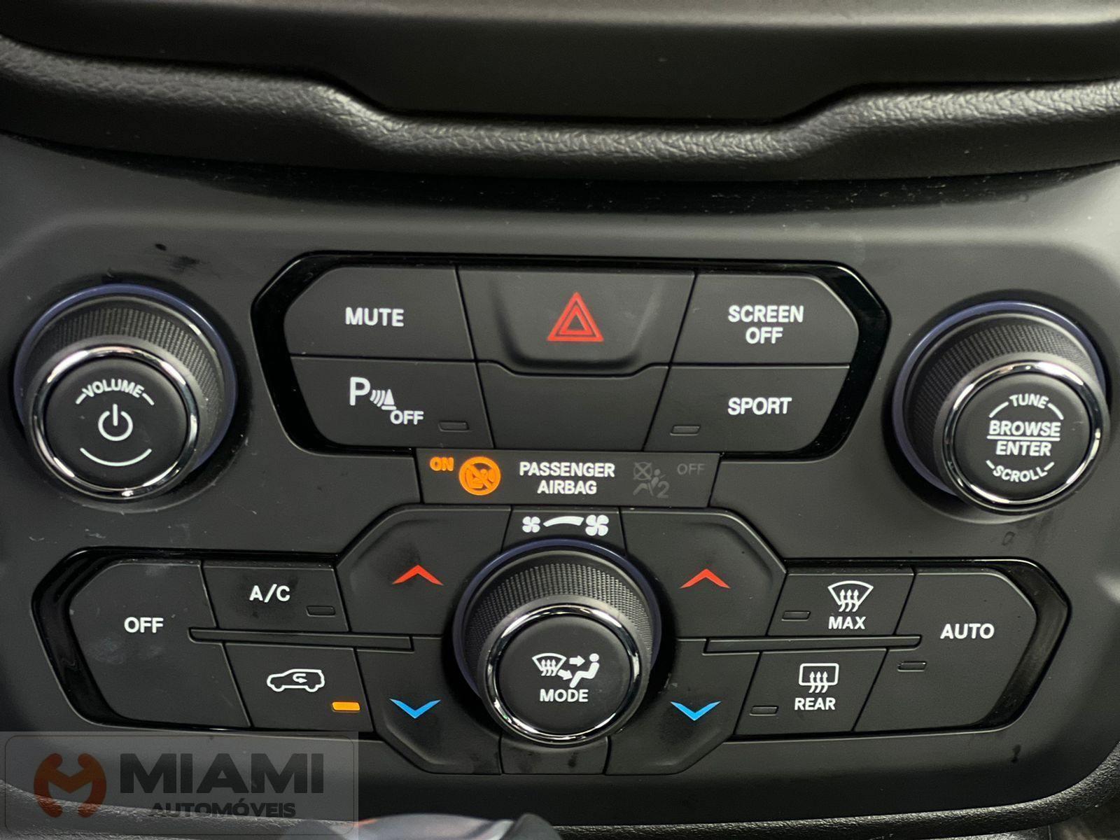 Foto numero 11 do veiculo Jeep Renegade Limited 1.8 - Preta - 2021/2021