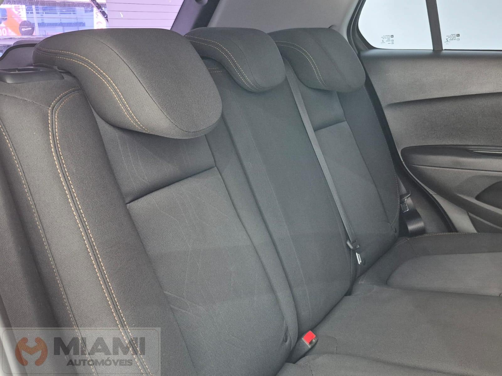 Foto numero 18 do veiculo Chevrolet Tracker LT 1.4 Turbo  - Vermelha - 2017/2018