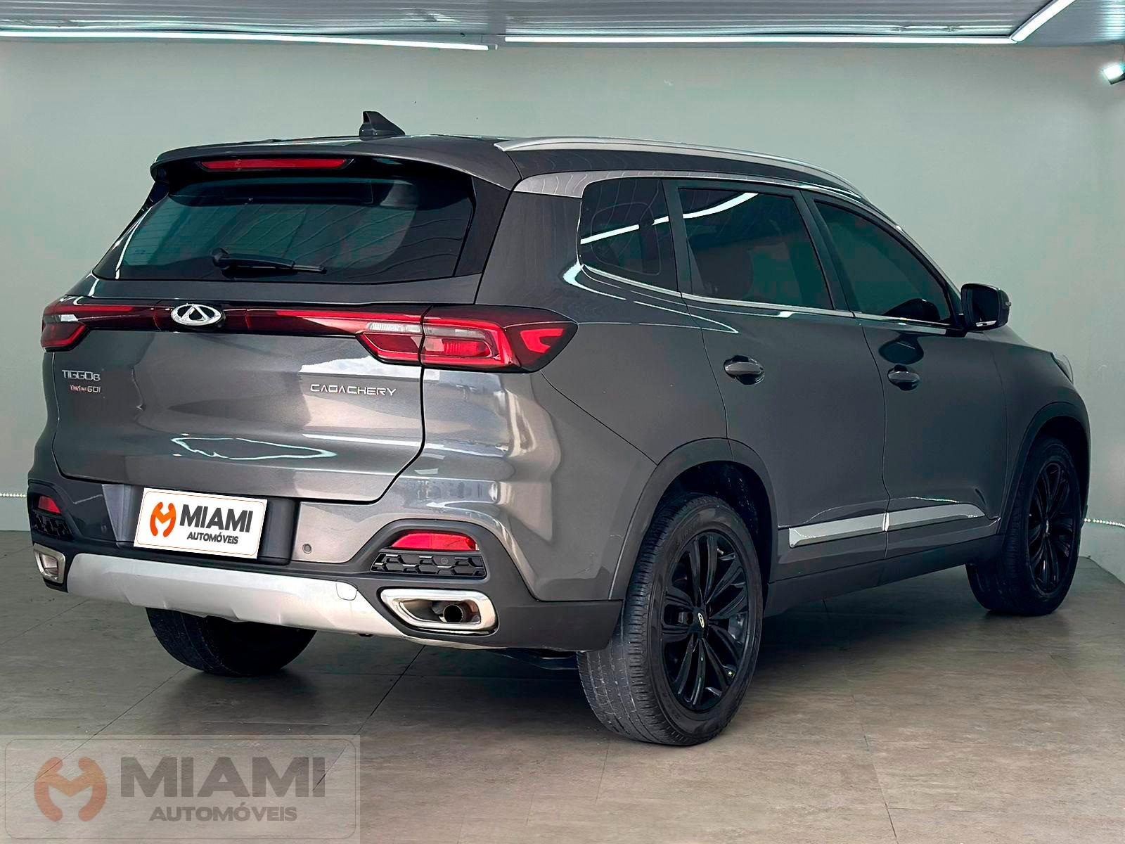Foto numero 2 do veiculo CAOA Chery Tiggo 8 TXS 1.6 Turbo  - Cinza - 2021/2022