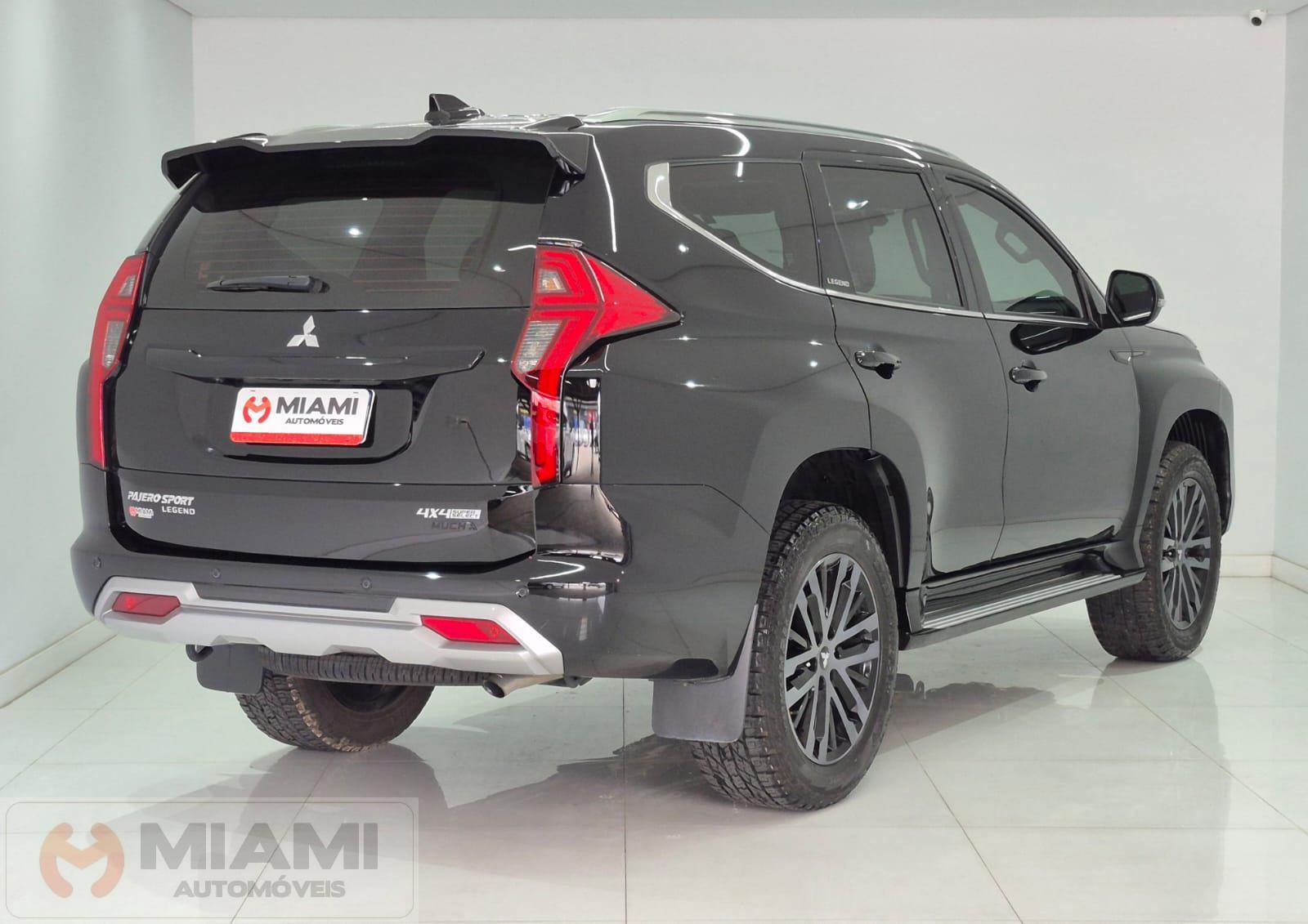 Foto numero 5 do veiculo Mitsubishi Pajero SPORT Legend 2.4 4x4  - Preta - 2024/2025