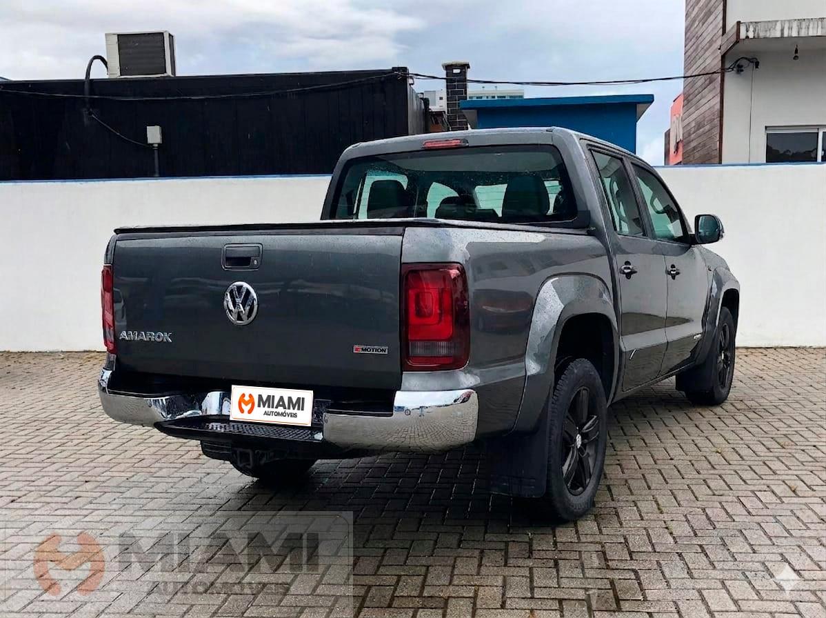 Foto numero 2 do veiculo Volkswagen Amarok Highline 2.0  - Cinza - 2021/2021