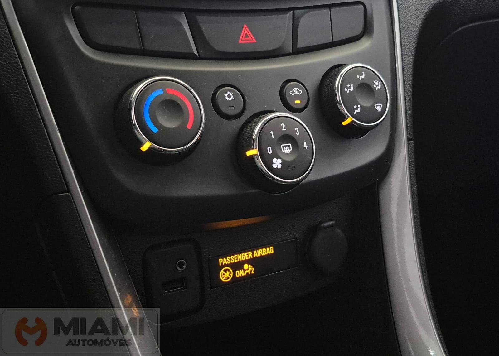 Foto numero 14 do veiculo Chevrolet Tracker LT 1.4 Turbo  - Vermelha - 2017/2018