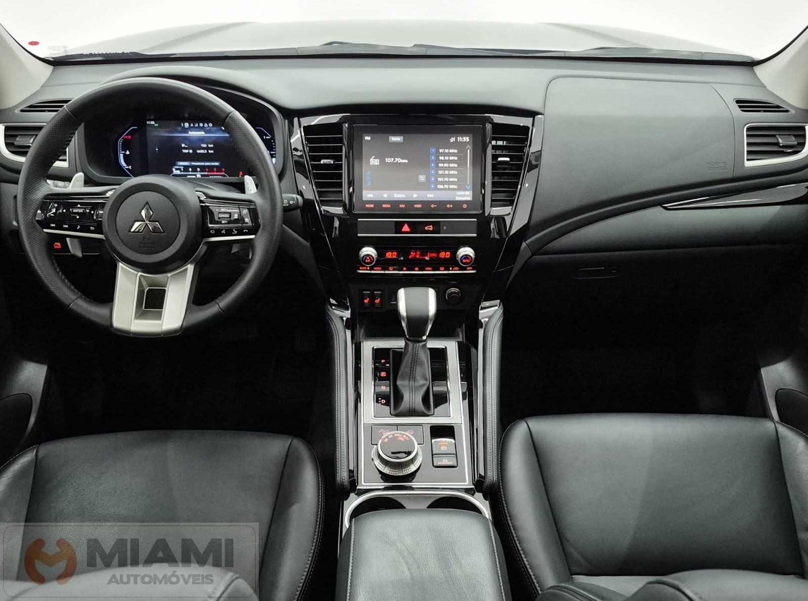 Foto numero 13 do veiculo Mitsubishi Pajero SPORT Legend 2.4 4x4  - Preta - 2024/2025