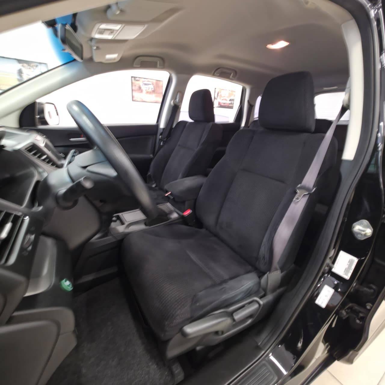 Foto numero 11 do veiculo Honda CR-V LX 2.0 16V 2WD/2.0 Flexone Aut.  - Preta - 2012/2012