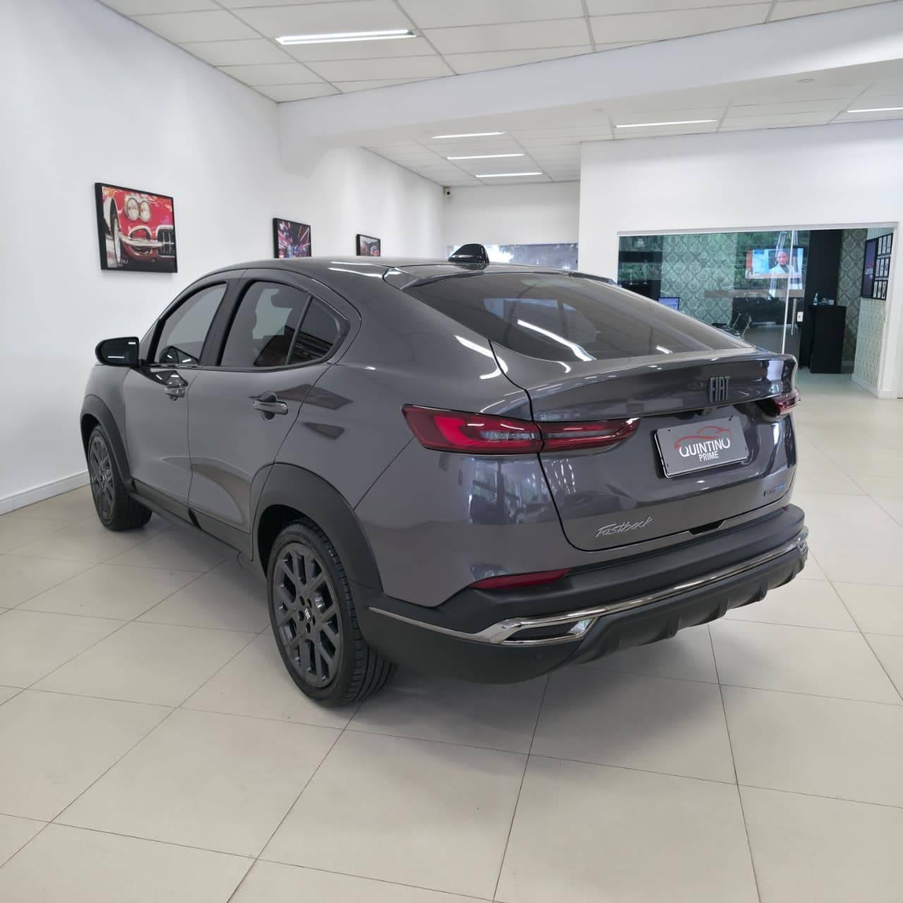 Foto numero 4 do veiculo Fiat Fastback IMPETUS HY - Cinza - 2025/2026