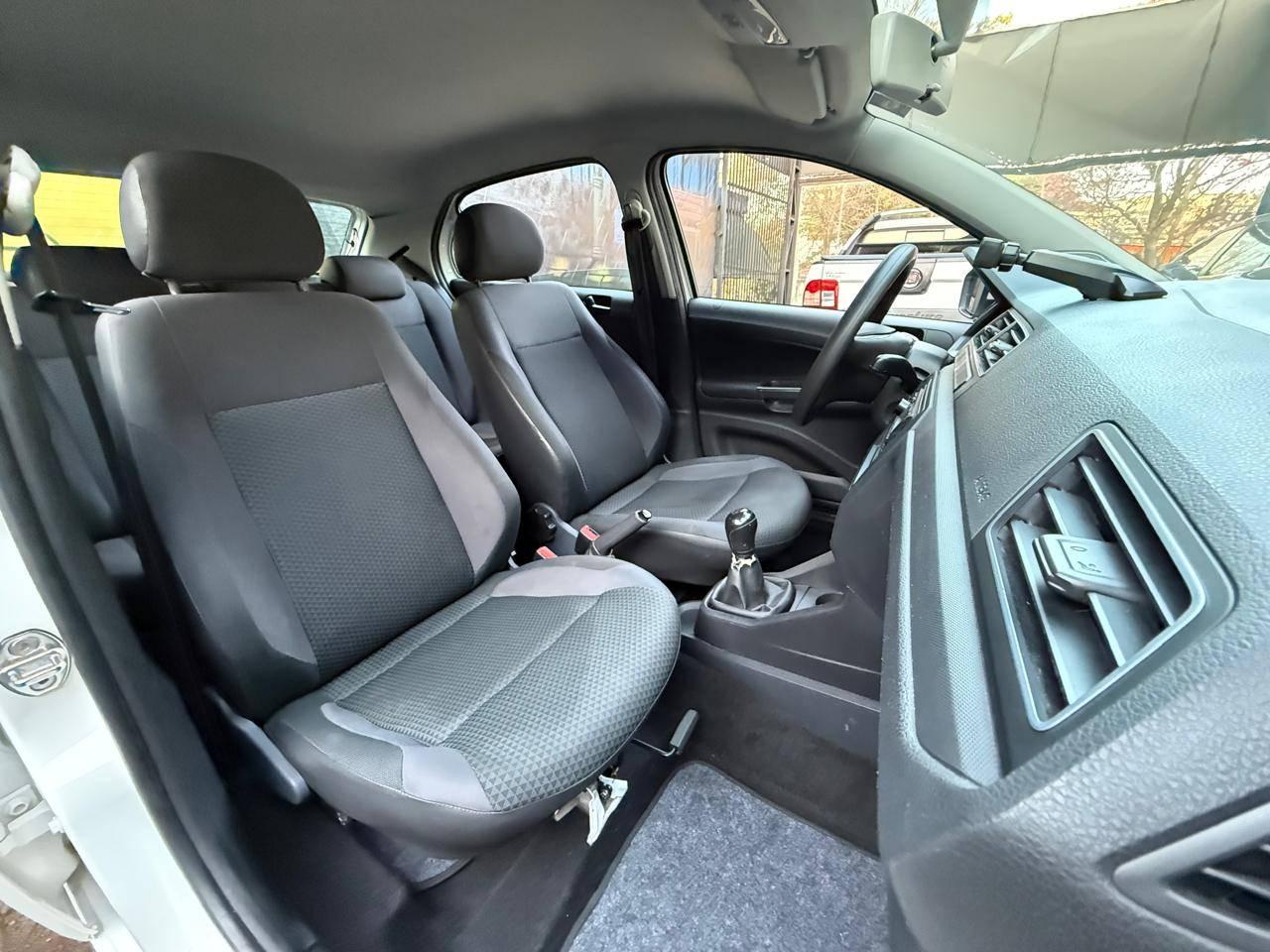 Foto numero 7 do veiculo Volkswagen Gol 1.6 MSI Flex 8V 5p  - Branca - 2019/2020