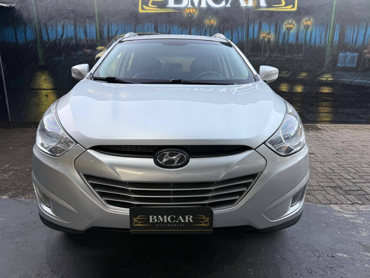 Foto numero 1 do veiculo Hyundai ix35 GLS 2.0 16V 2WD Flex Aut.  - Prata - 2015/2016