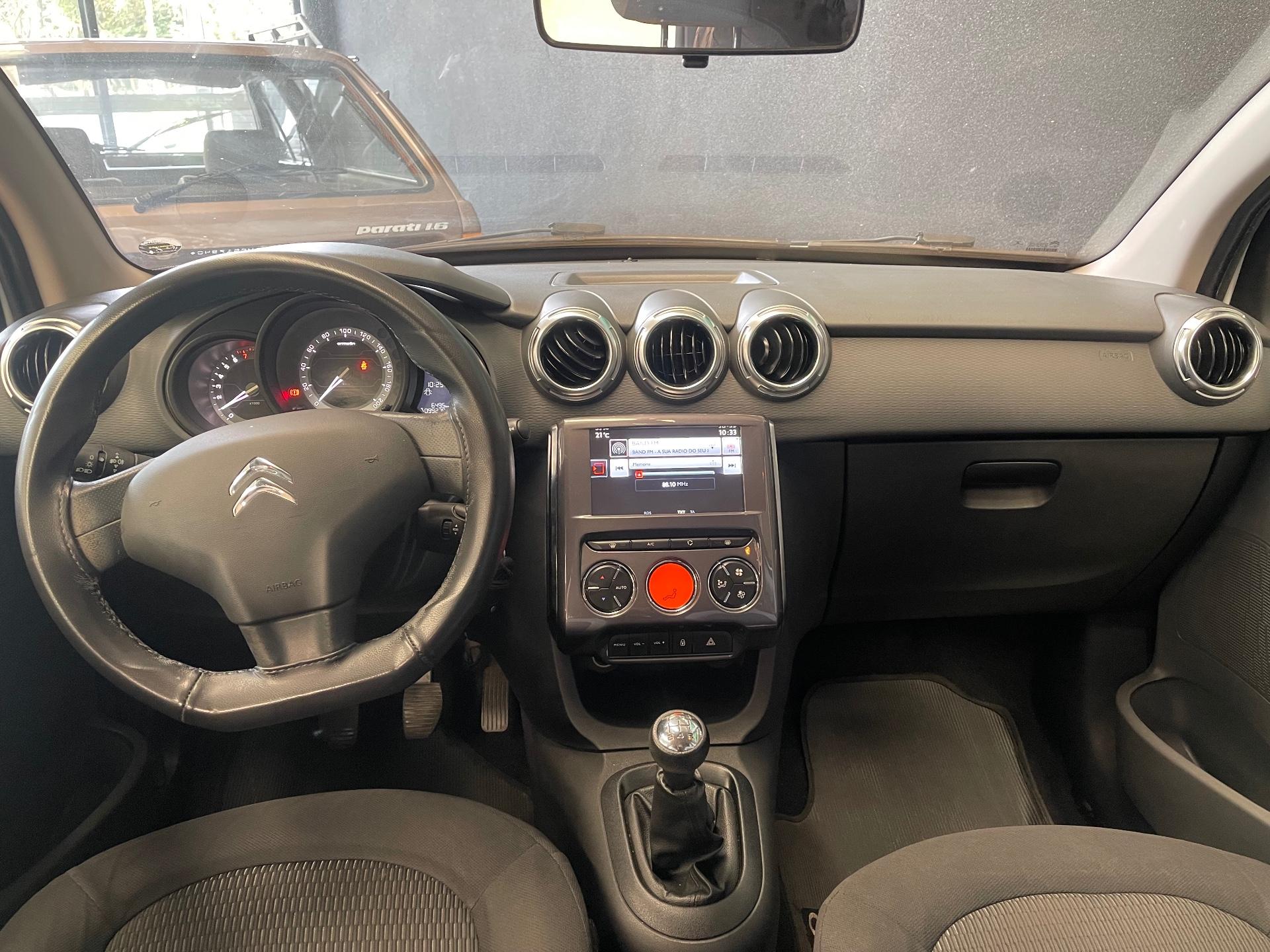 Foto numero 3 do veiculo Citroën C3 CITROEN /C3 90M TENDANCE - Branca - 2016/2017