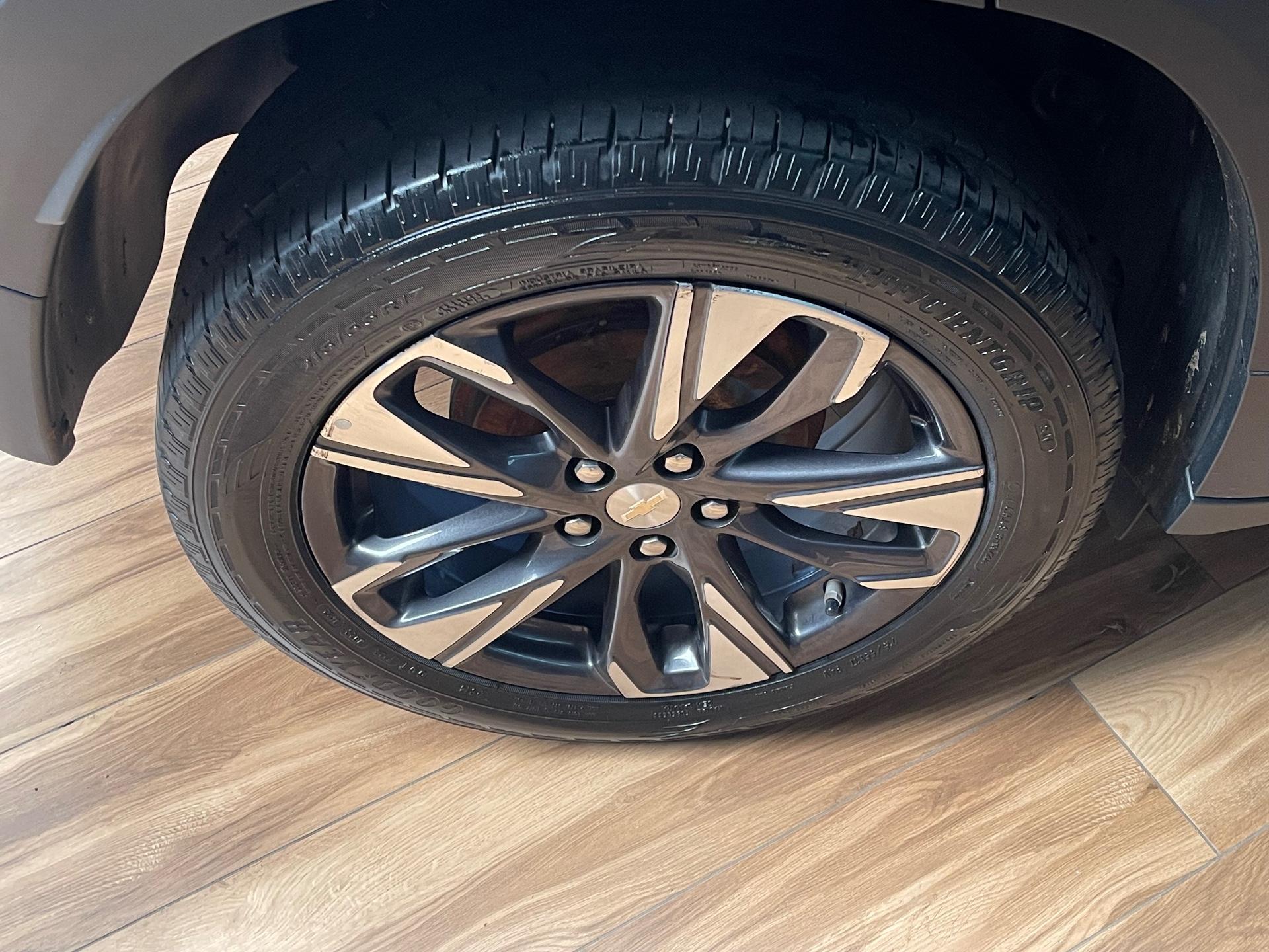 Foto numero 13 do veiculo Chevrolet Tracker 1.2T PREMIER - Preta - 2022/2023