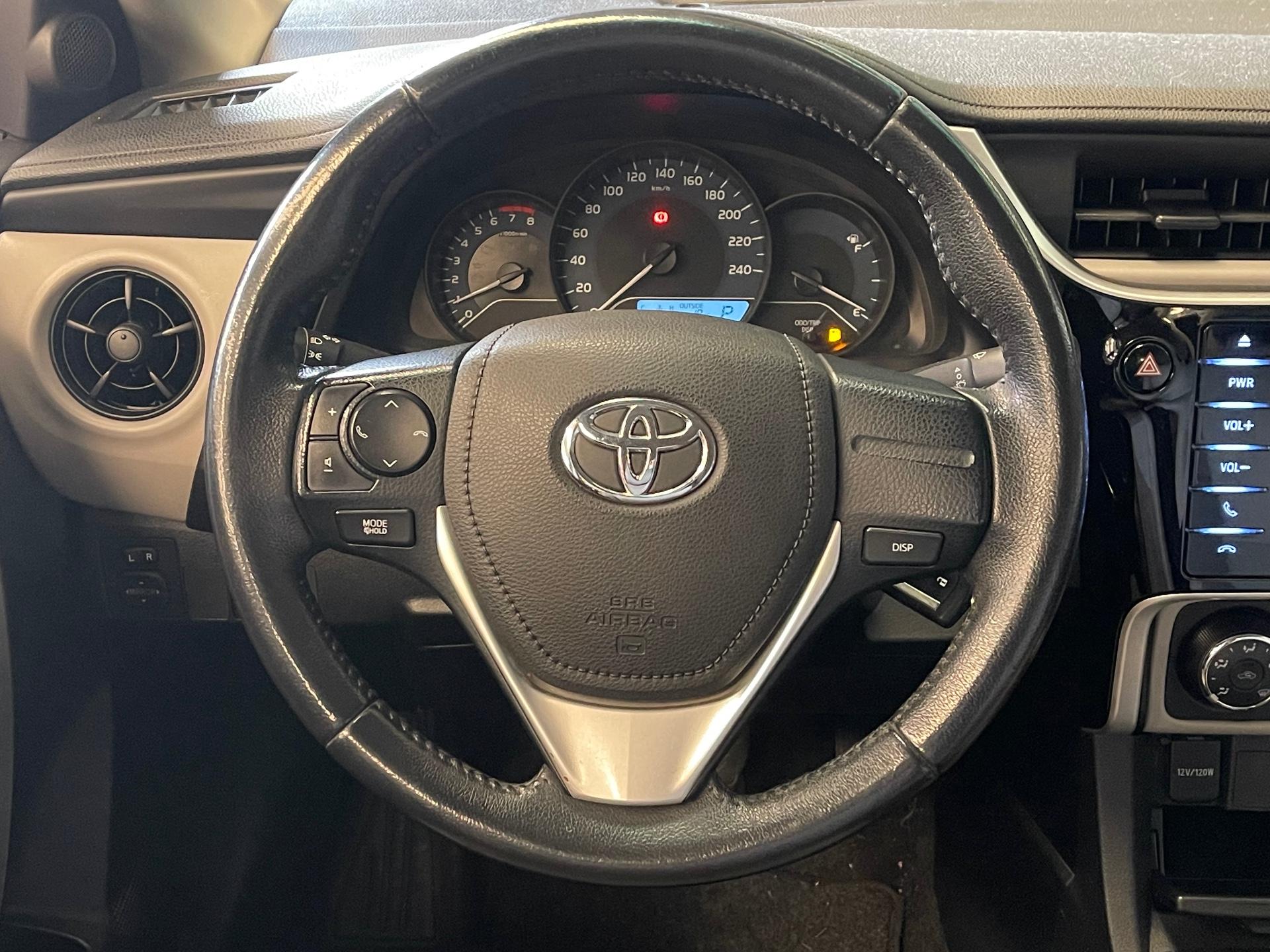 Foto numero 4 do veiculo Toyota Corolla GLI UPPER - Preta - 2019/2019