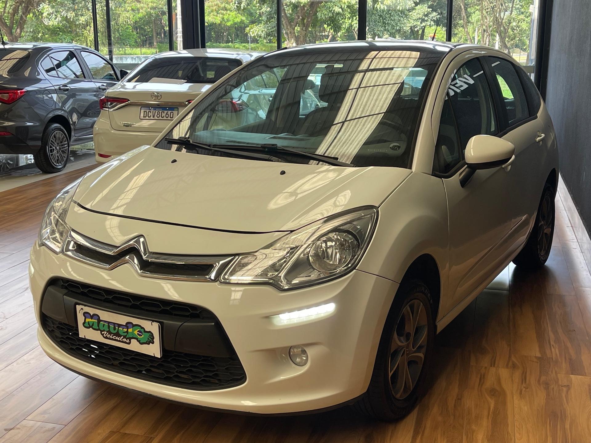 Foto numero 2 do veiculo Citroën C3 CITROEN /C3 90M TENDANCE - Branca - 2016/2017