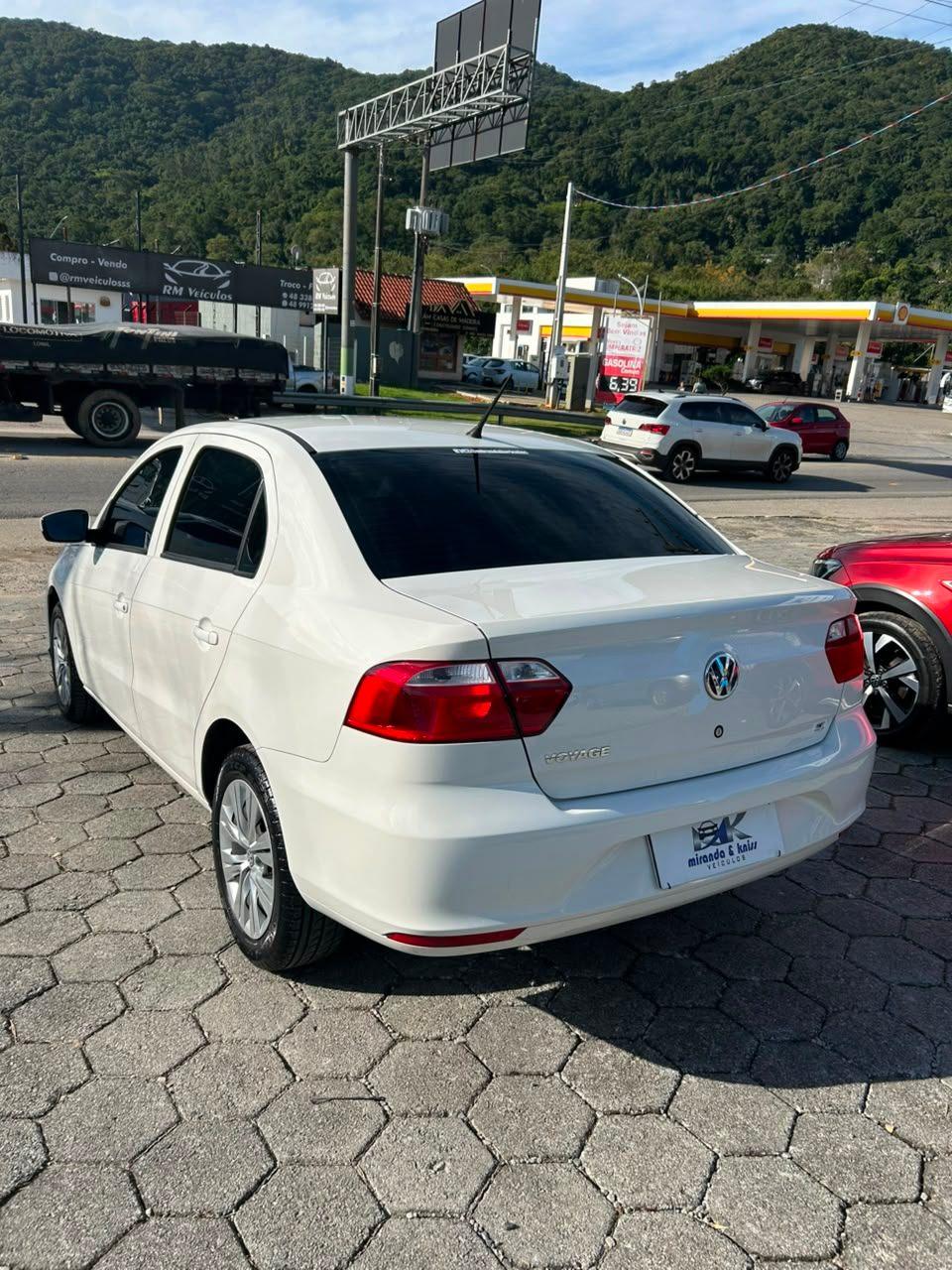 Volkswagen Voyage 1.0 Flex 12V 4p 2023