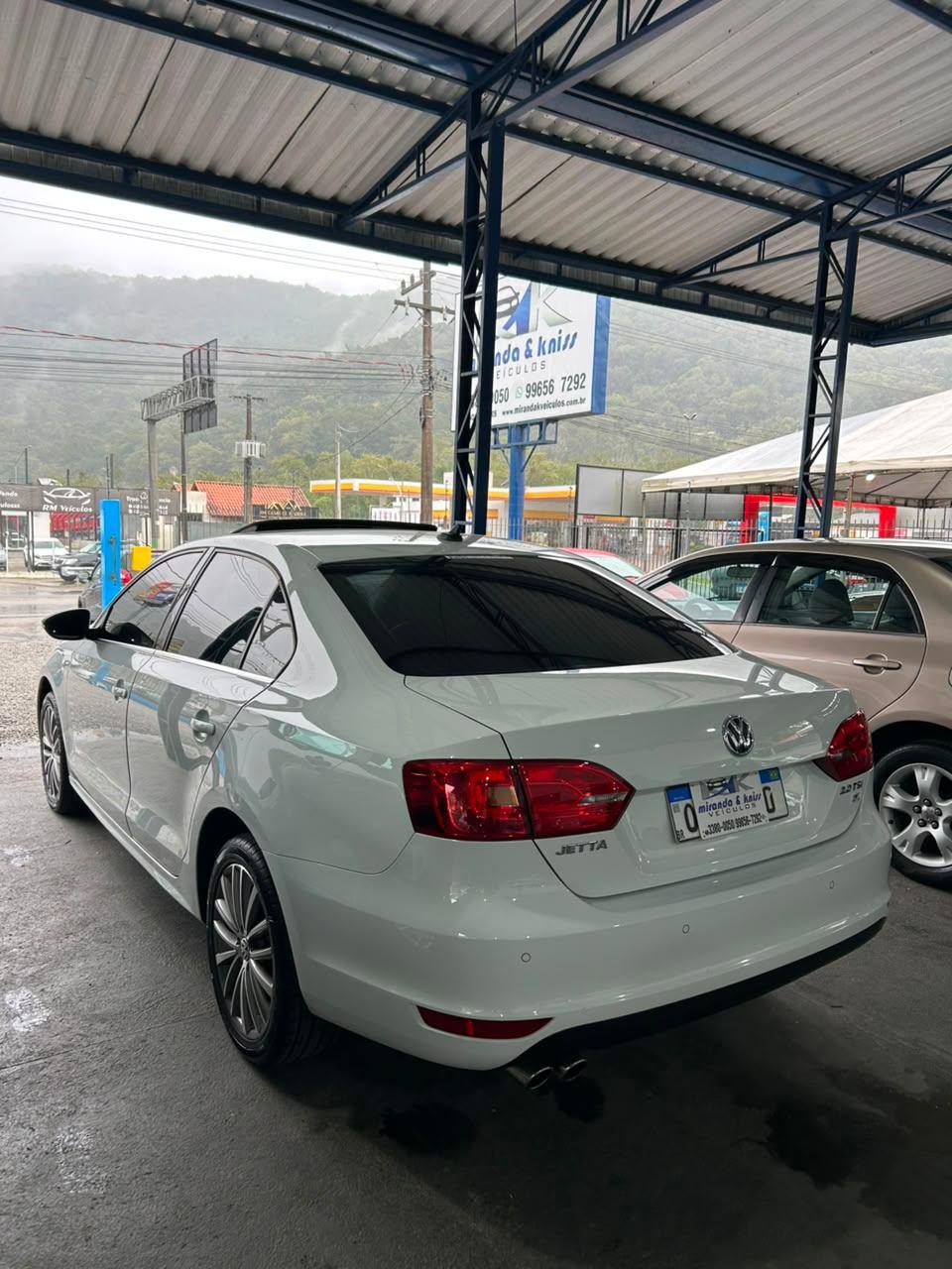 Volkswagen Jetta Highline 2.0 TSI 16V 4p Tiptronic 2014