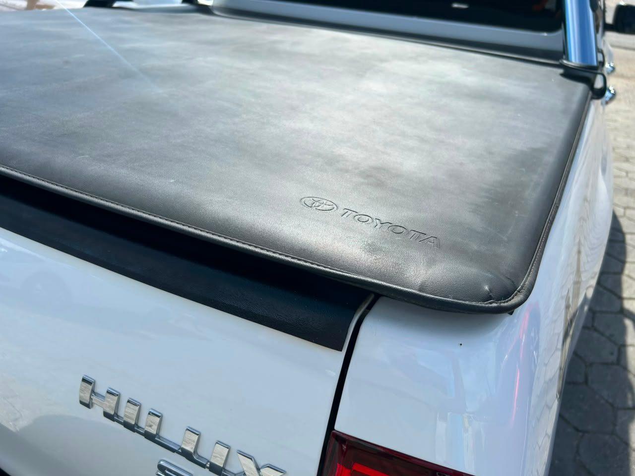 Toyota Hilux CD SRV 4x4 2.8 TDI Diesel Aut. 2022