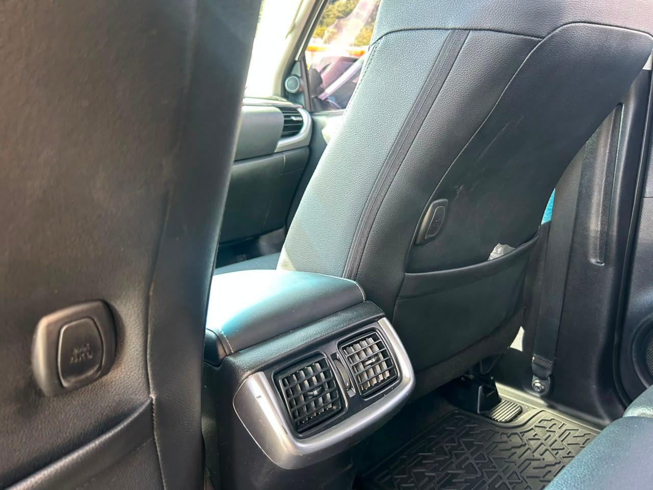 Toyota Hilux CD SRV 4x4 2.8 TDI Diesel Aut. 2022