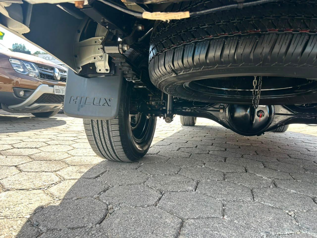 Toyota Hilux CD SRV 4x4 2.8 TDI Diesel Aut. 2022