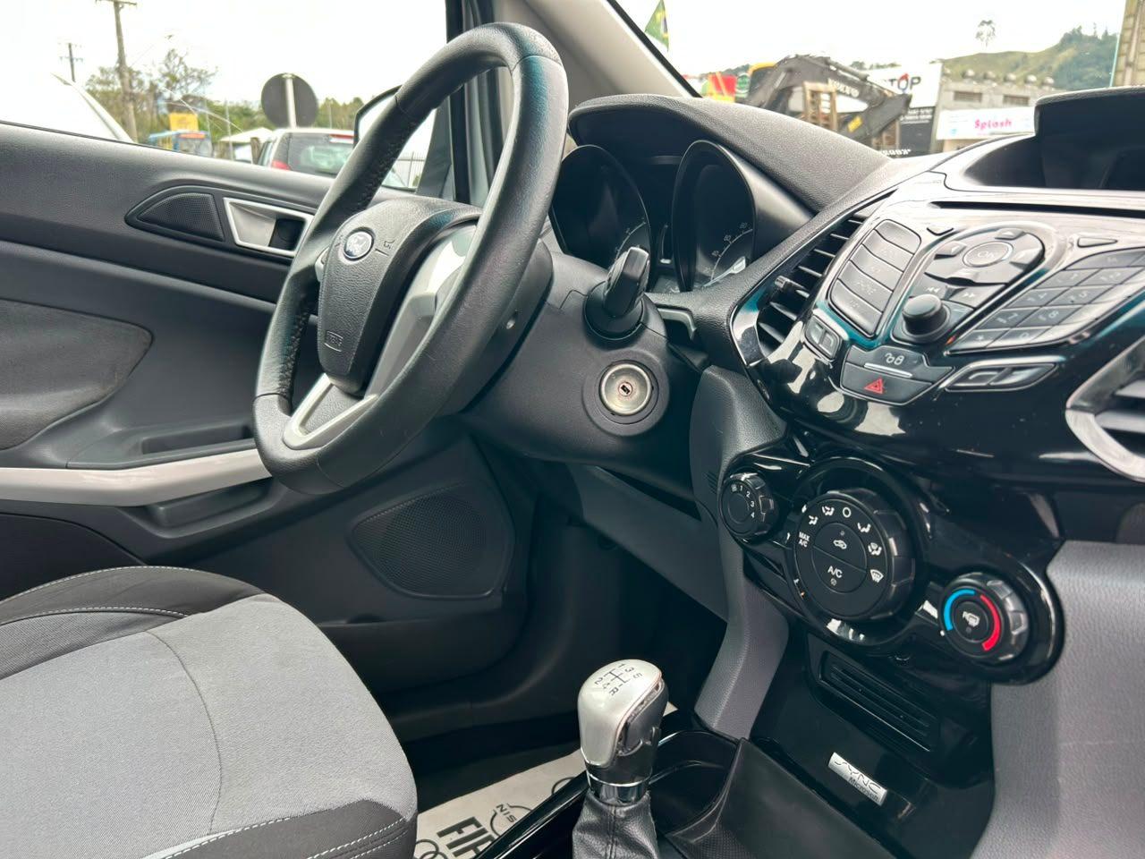 Ford EcoSport FREESTYLE 1.6 16V Flex 5p 2014