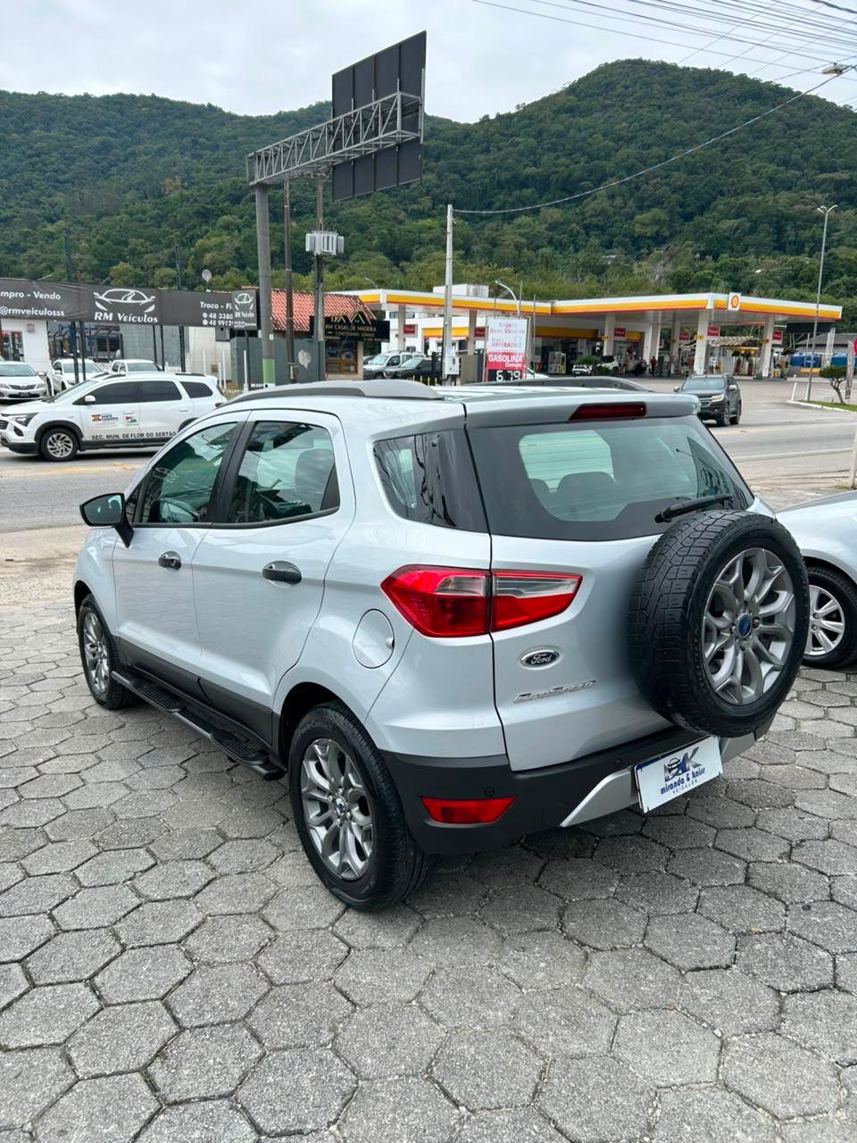 Ford EcoSport FREESTYLE 1.6 16V Flex 5p 2014