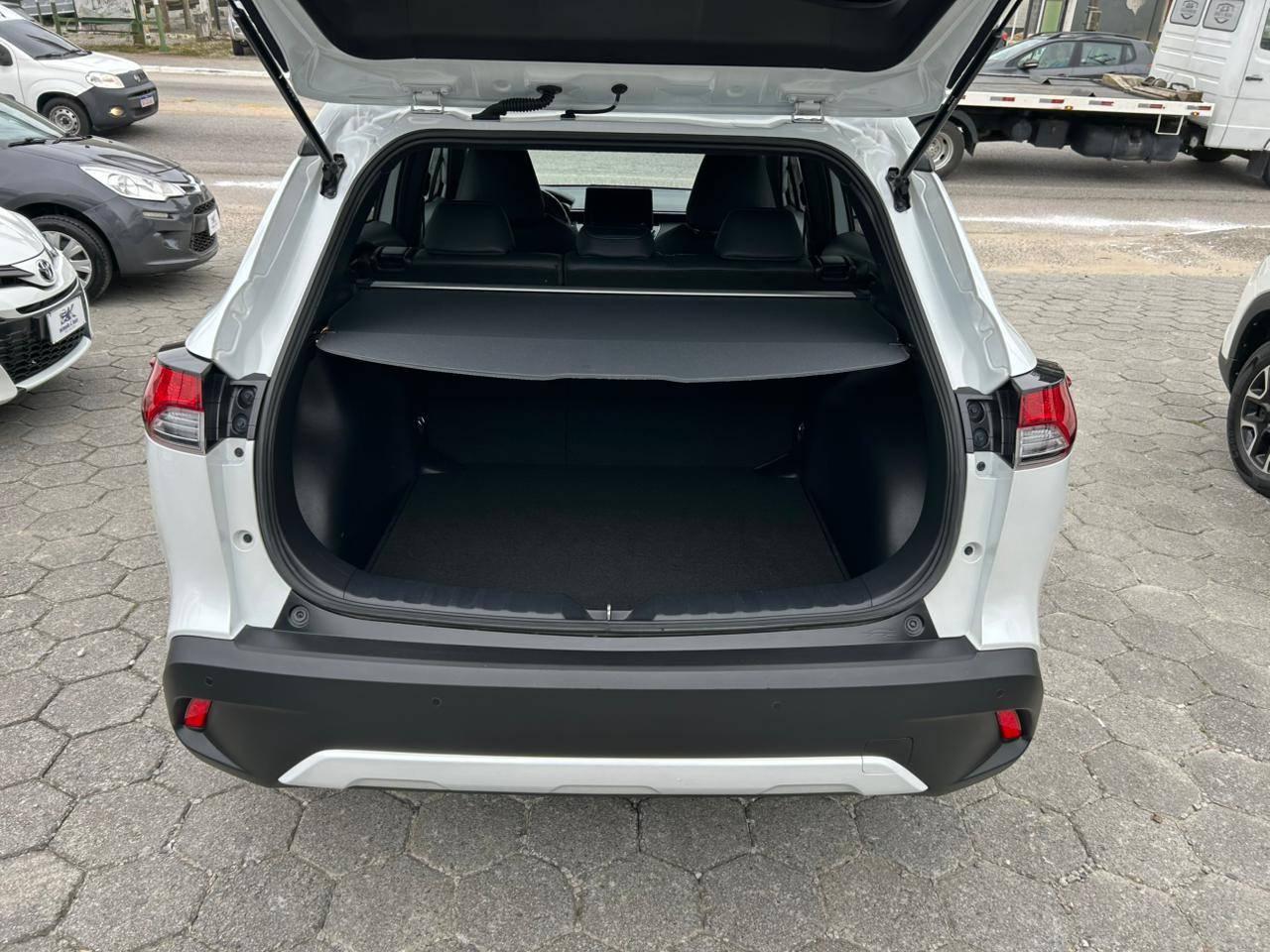 Toyota Corolla Cross XRE 2.0 16V Flex Aut. 2024