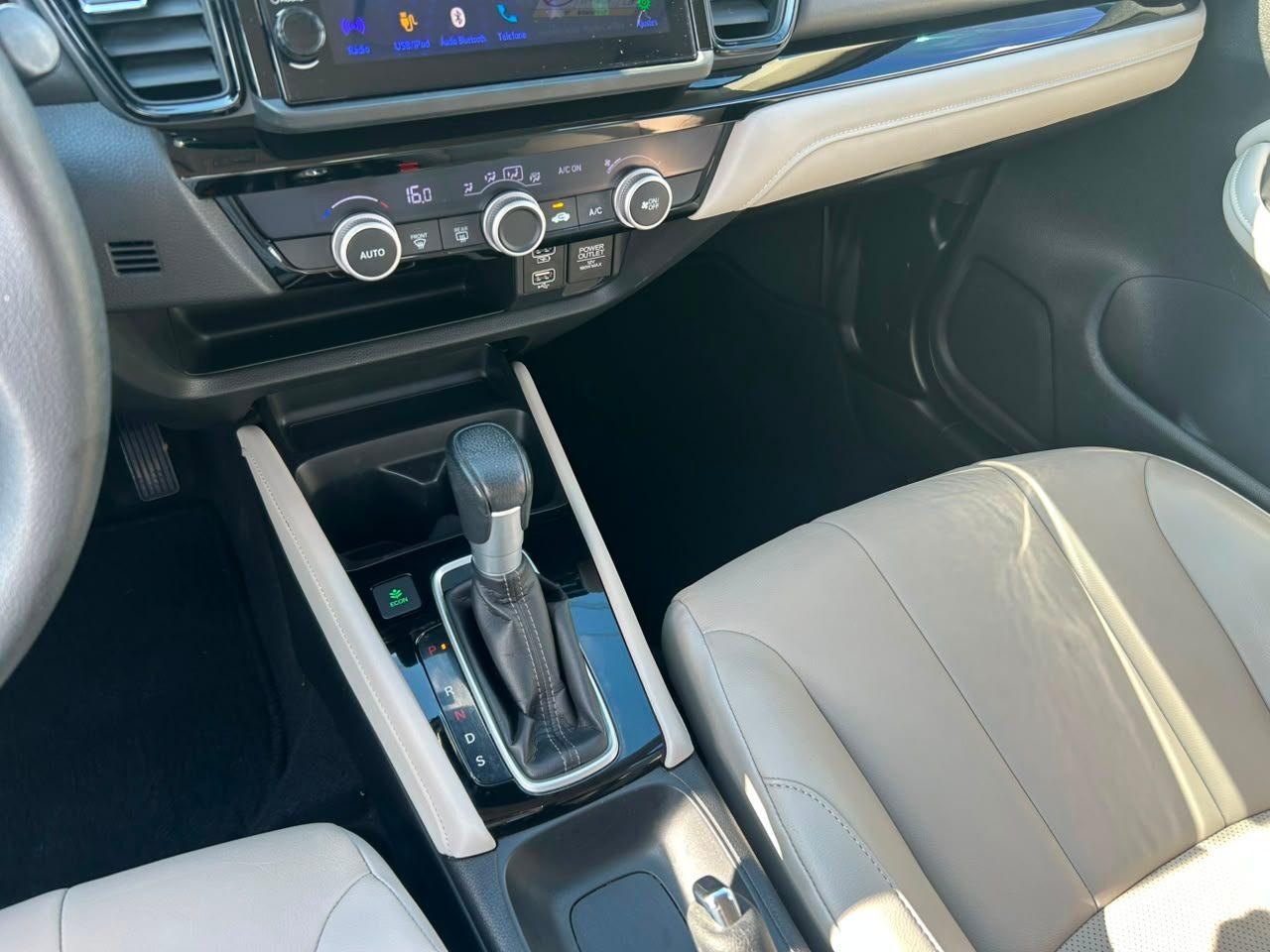 Honda City Sedan Touring 1.5 Flex 16V 4p Aut. 2022