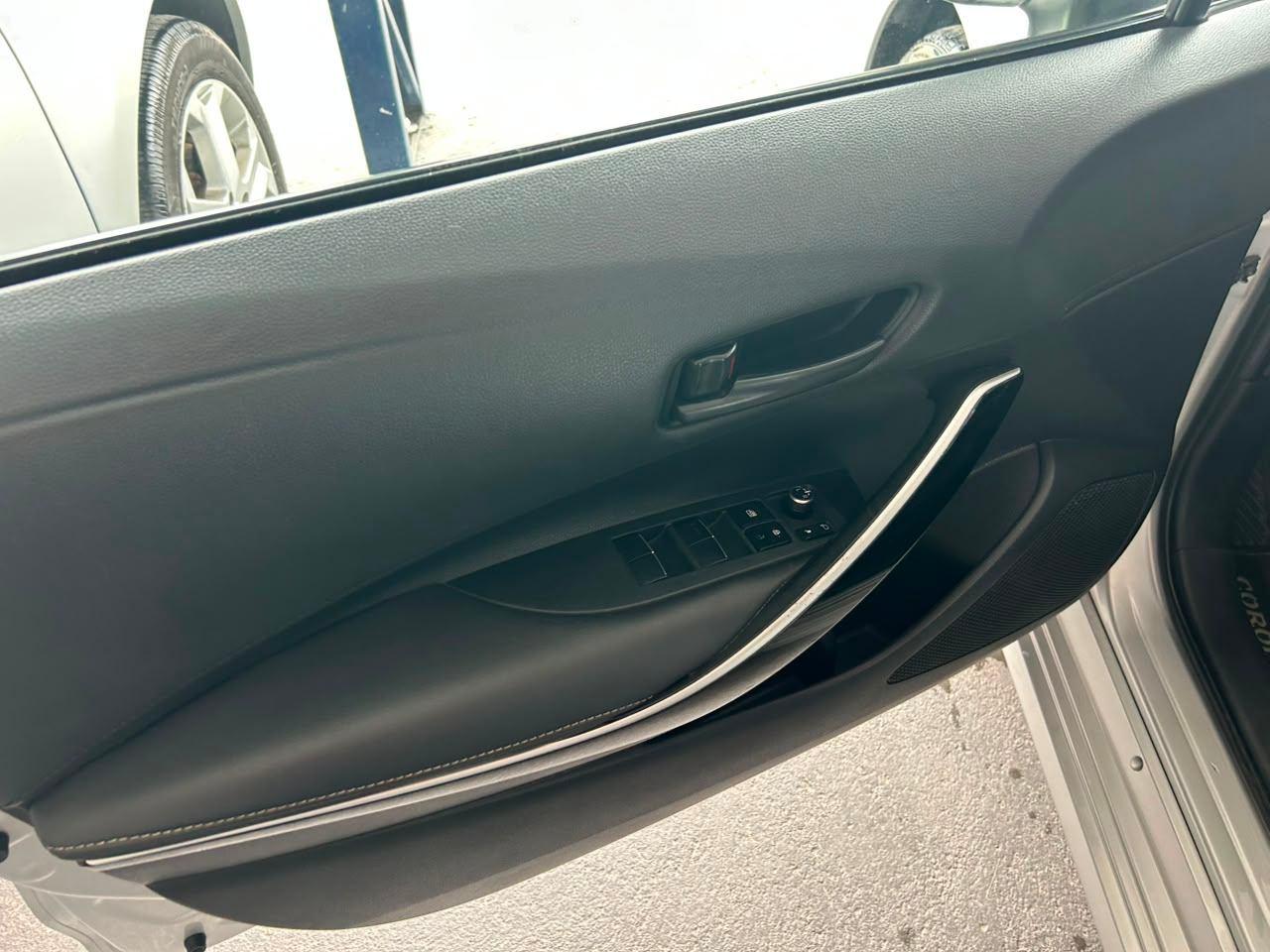 Toyota Corolla Altis 1.8 16V Aut. (Híbrido) 2020