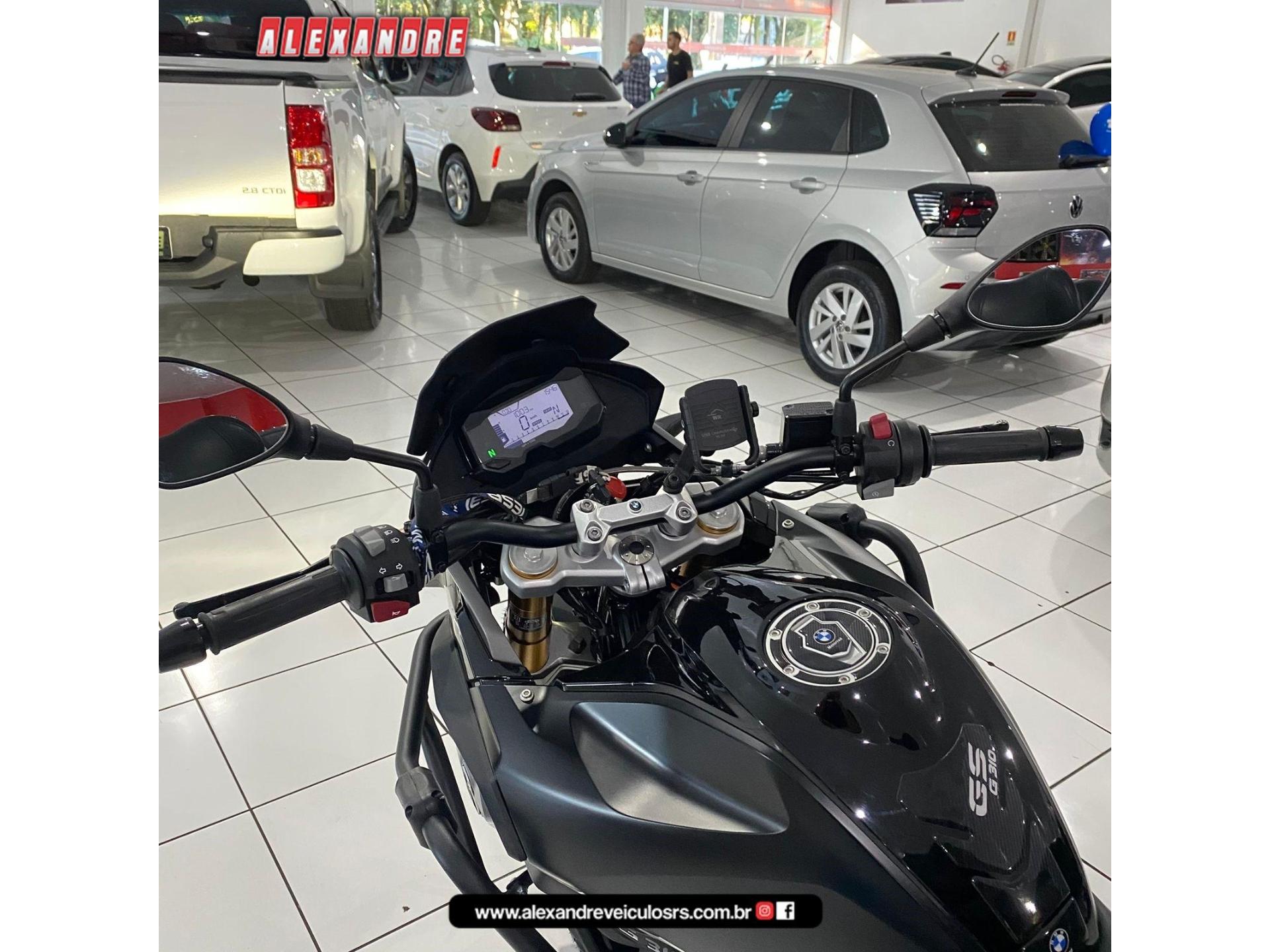 Foto numero 10 do veiculo BMW G G 310 GS  - Preta - 2024/2025