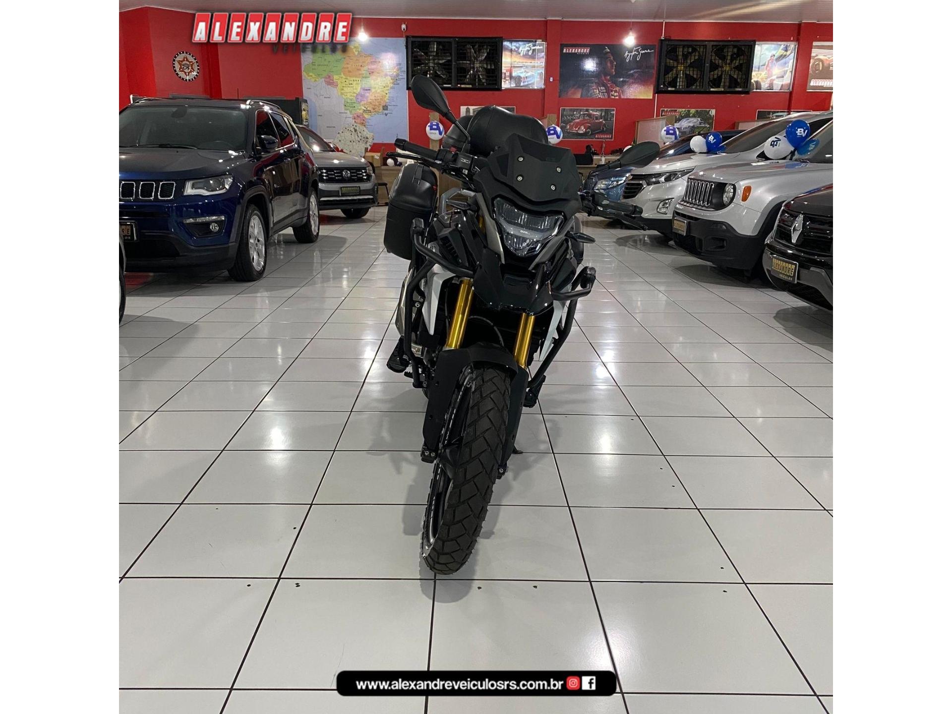 Foto numero 4 do veiculo BMW G G 310 GS  - Preta - 2024/2025