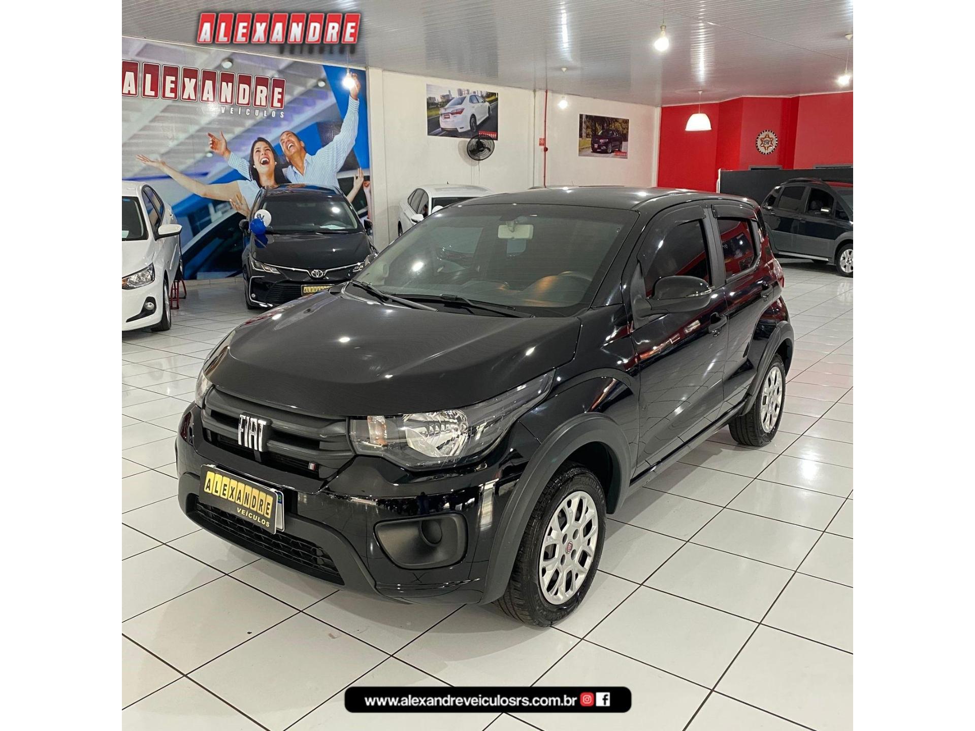 Foto numero 4 do veiculo Fiat Mobi 1.0 MEC. FLEX  - Preta - 2021/2022