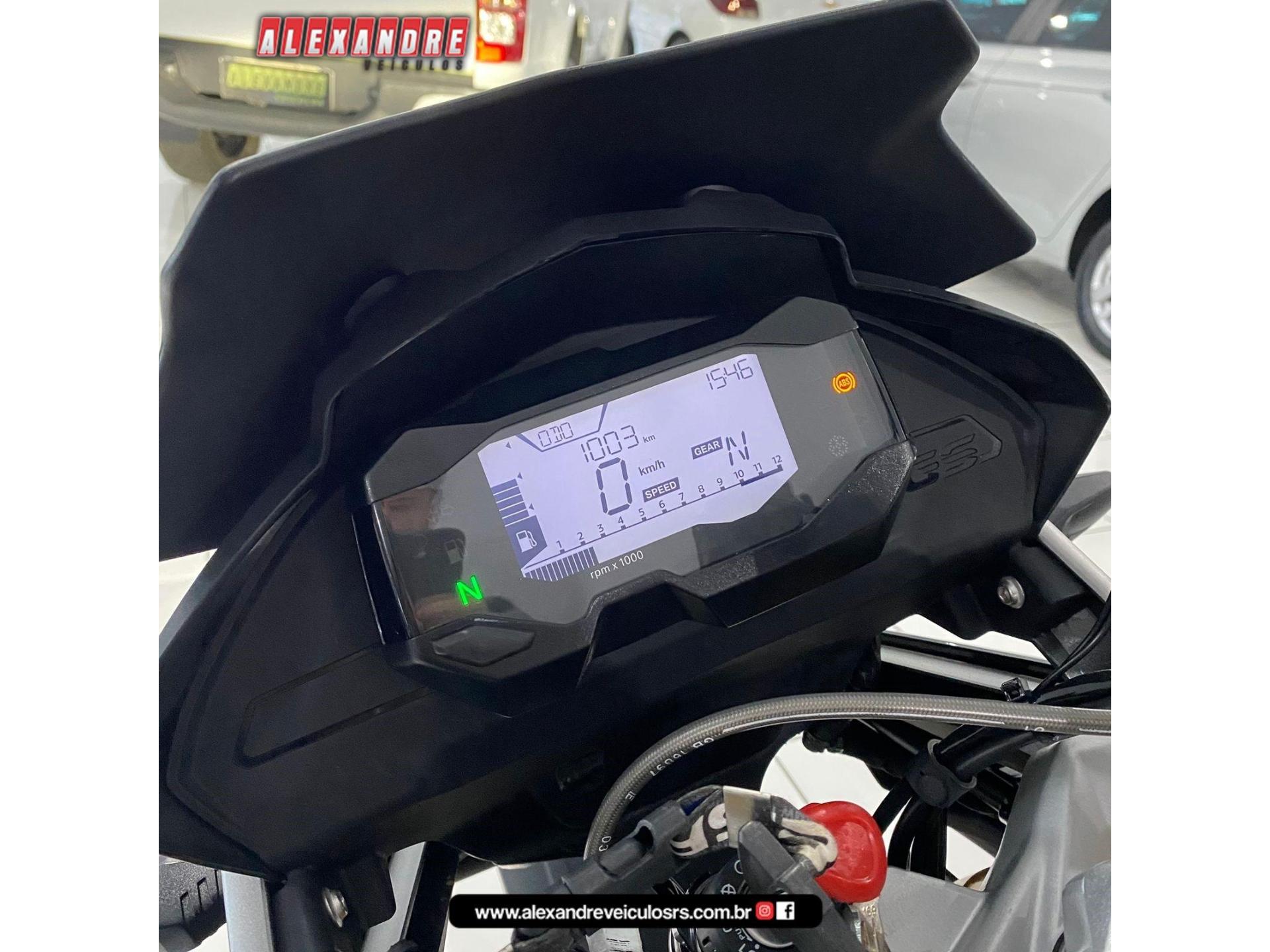 Foto numero 9 do veiculo BMW G G 310 GS  - Preta - 2024/2025