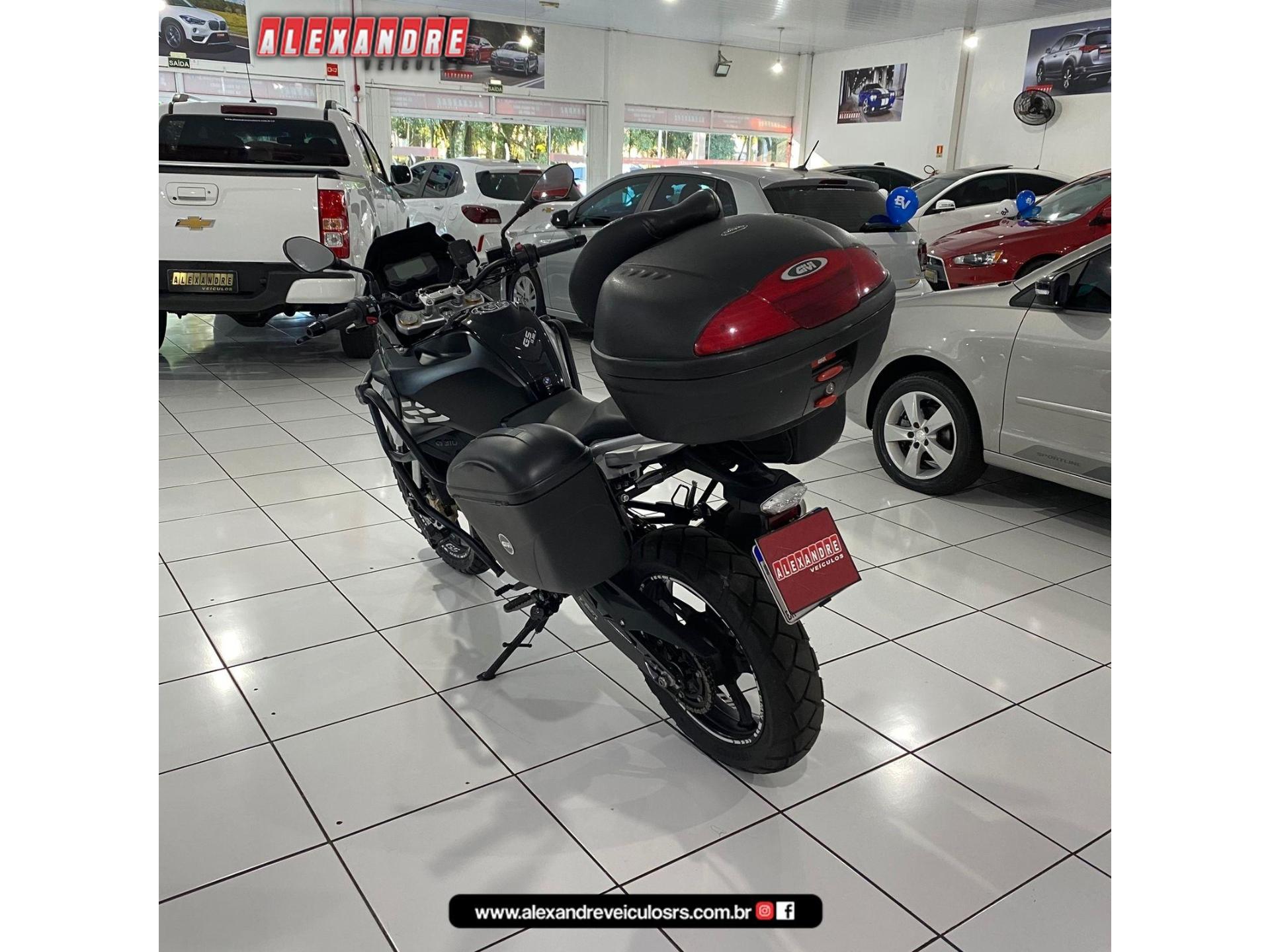 Foto numero 8 do veiculo BMW G G 310 GS  - Preta - 2024/2025