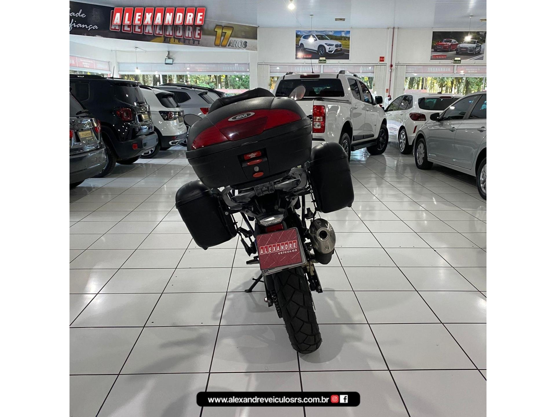 Foto numero 7 do veiculo BMW G G 310 GS  - Preta - 2024/2025