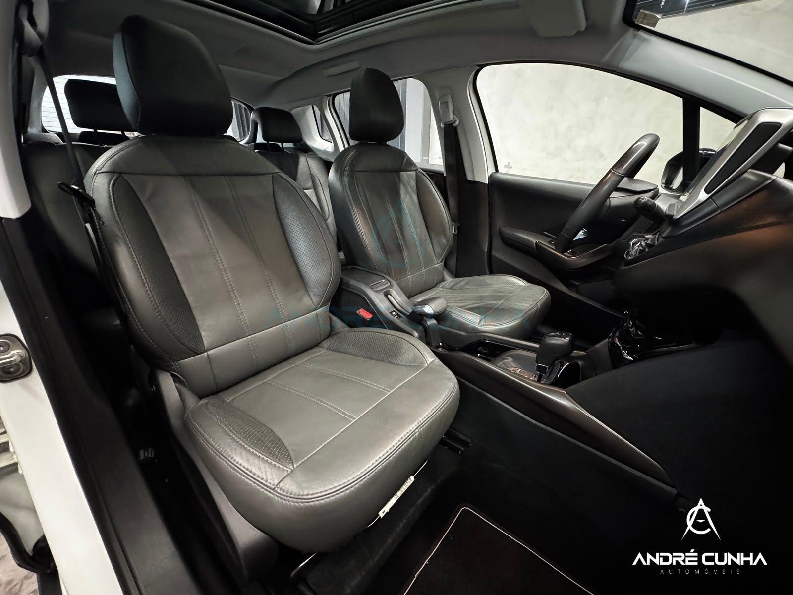 Foto numero 13 do veiculo Peugeot 2008 Griffe 1.6 Turbo Flex 16V 5p Aut.  - Branca - 2019/2020