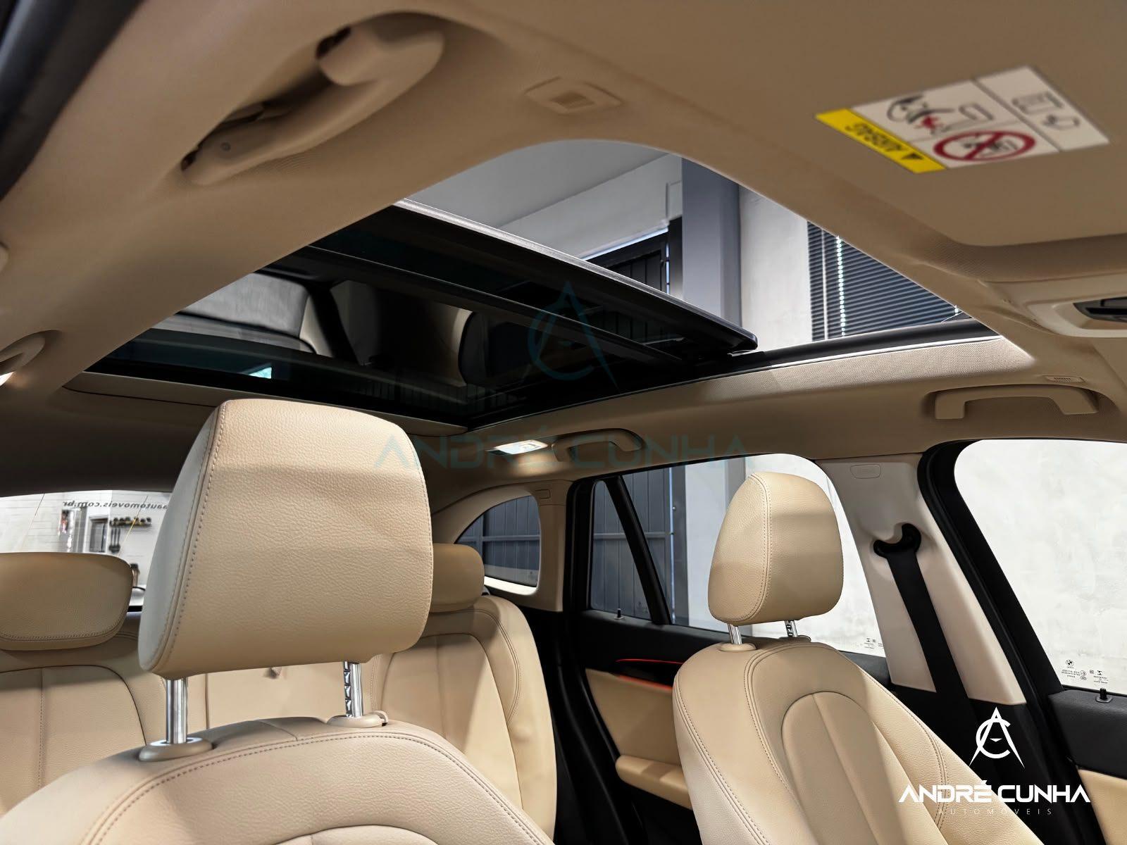 Foto numero 15 do veiculo BMW X1 SDRIVE 20i 2.0/2.0 TB Acti.Flex Aut.  - Cinza - 2017/2018