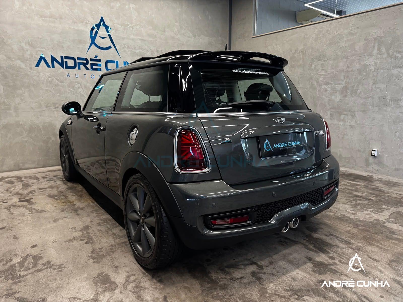 Foto numero 4 do veiculo Mini Cooper S 1.6 Aut. - Cinza - 2011/2012