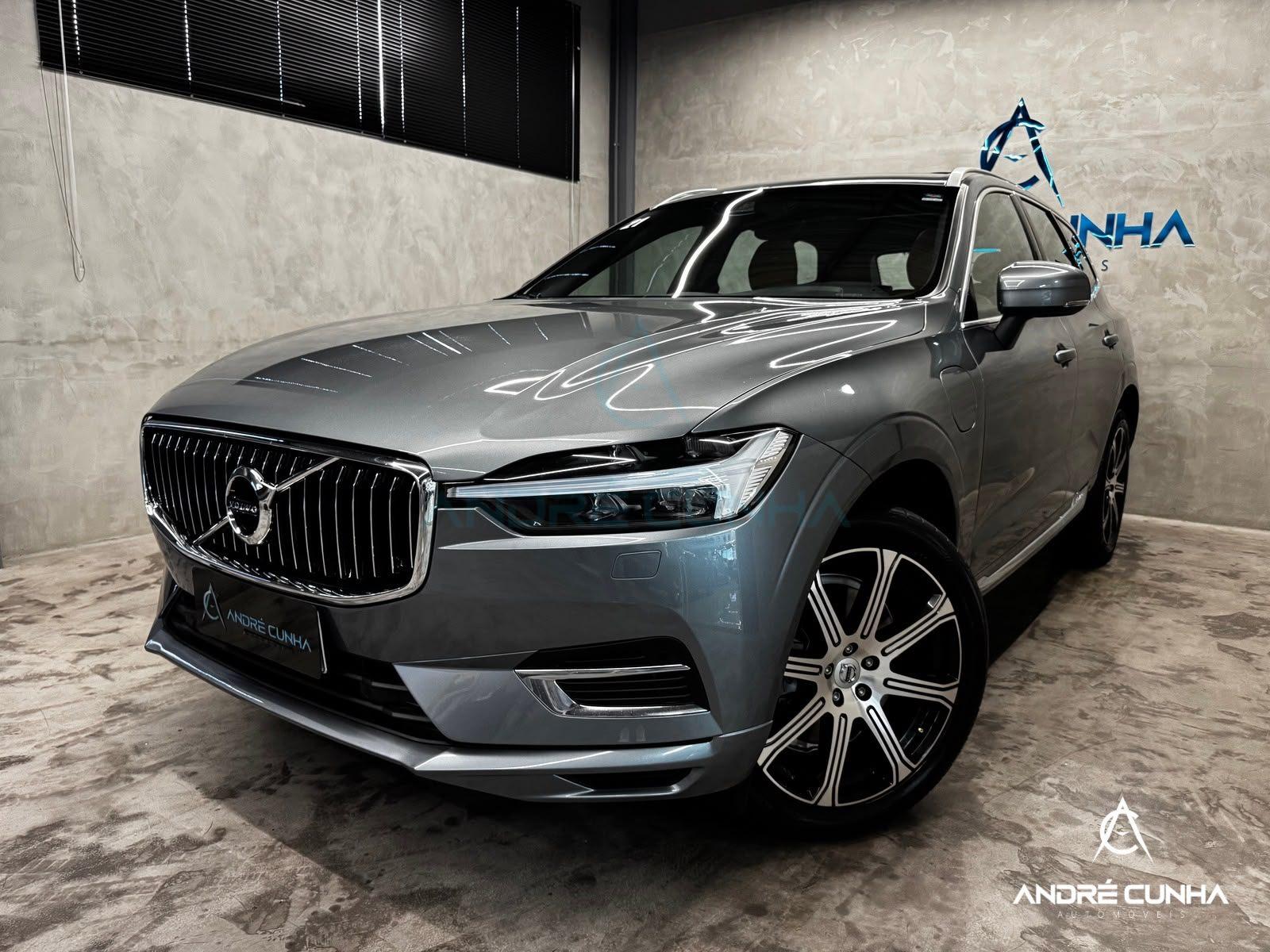 Foto numero 2 do veiculo Volvo XC60 60 T-8 INSCRIPTION 2.0 (Híbrido)  - Cinza - 2021/2021