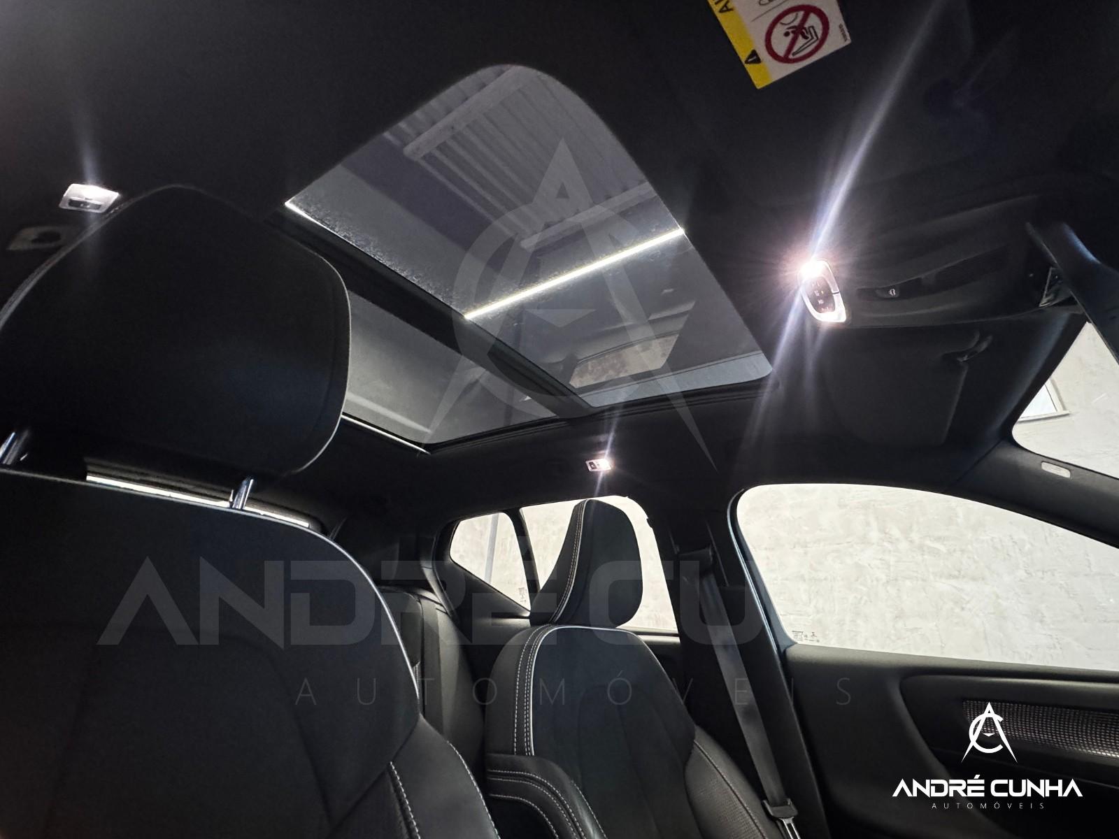 Foto numero 16 do veiculo Volvo XC 40 T-5 R-DESIGN 2.0 252cv AWD  - Cinza - 2018/2019