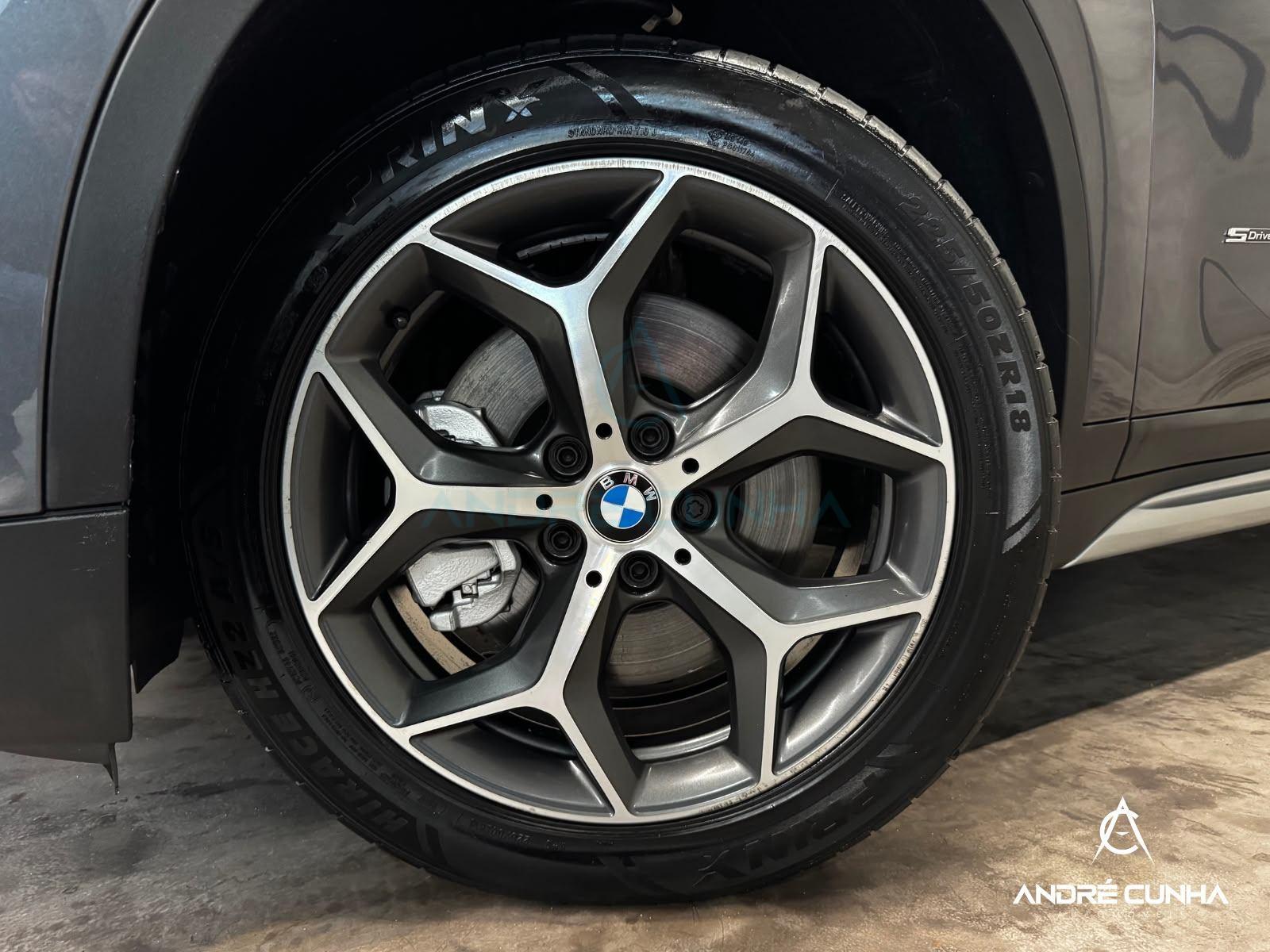 Foto numero 8 do veiculo BMW X1 SDRIVE 20i 2.0/2.0 TB Acti.Flex Aut.  - Cinza - 2017/2018