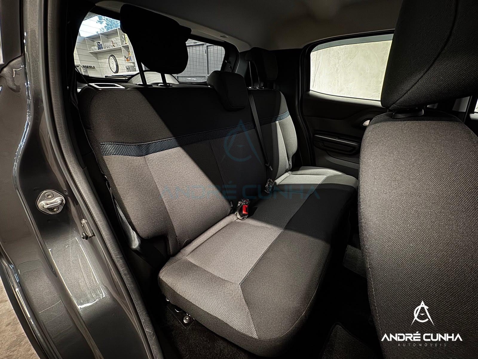 Foto numero 15 do veiculo Citroën C3 Feel 1.0 Flex 6V 5p Mec.  - Cinza - 2024/2025