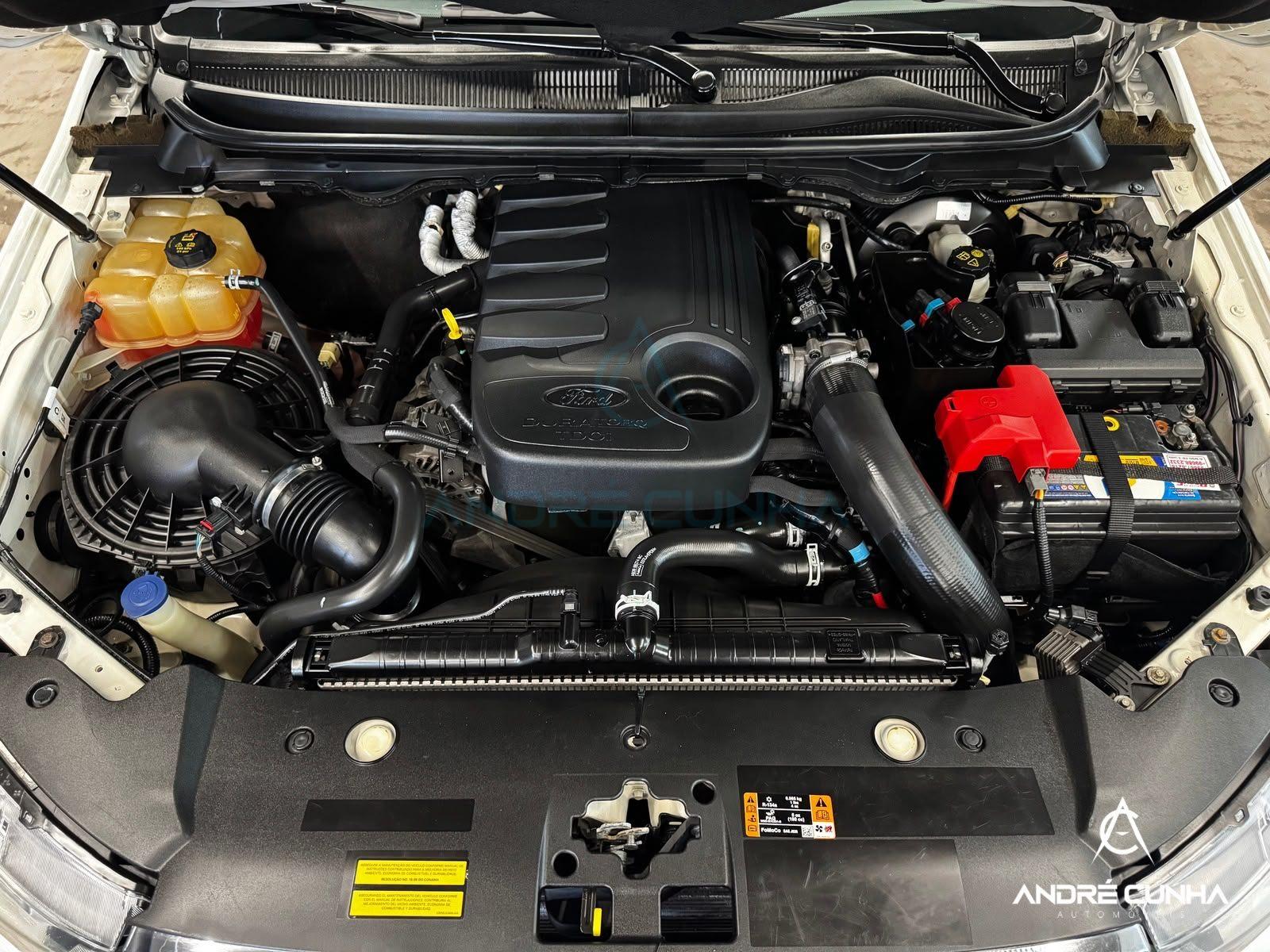 Foto numero 18 do veiculo Ford Ranger XLT 3.2 20V 4x4 CD Diesel Aut.  - Branca - 2019/2019