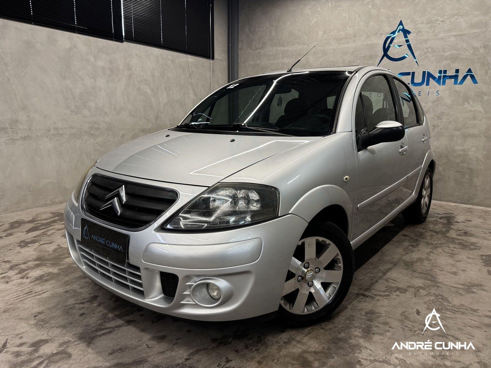 Foto numero 2 do veiculo Citroën C3 Excl. 1.6 VTi Flex Start 16V 5p Aut. - Prata - 2011/2012