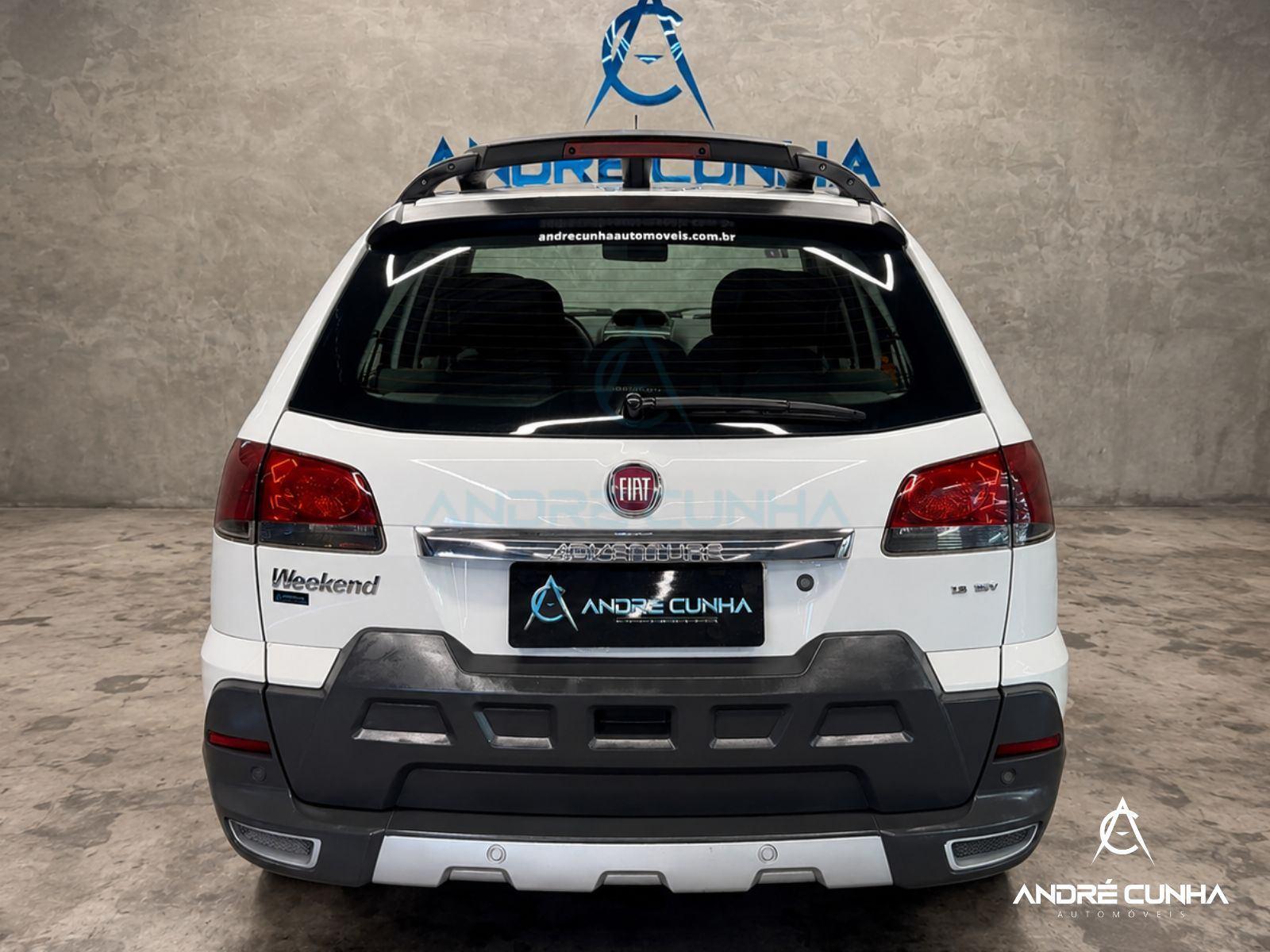 Foto numero 5 do veiculo Fiat Palio Weekend Adv. LOCKER Ext. 1.8 Flex  - Branca - 2015/2016