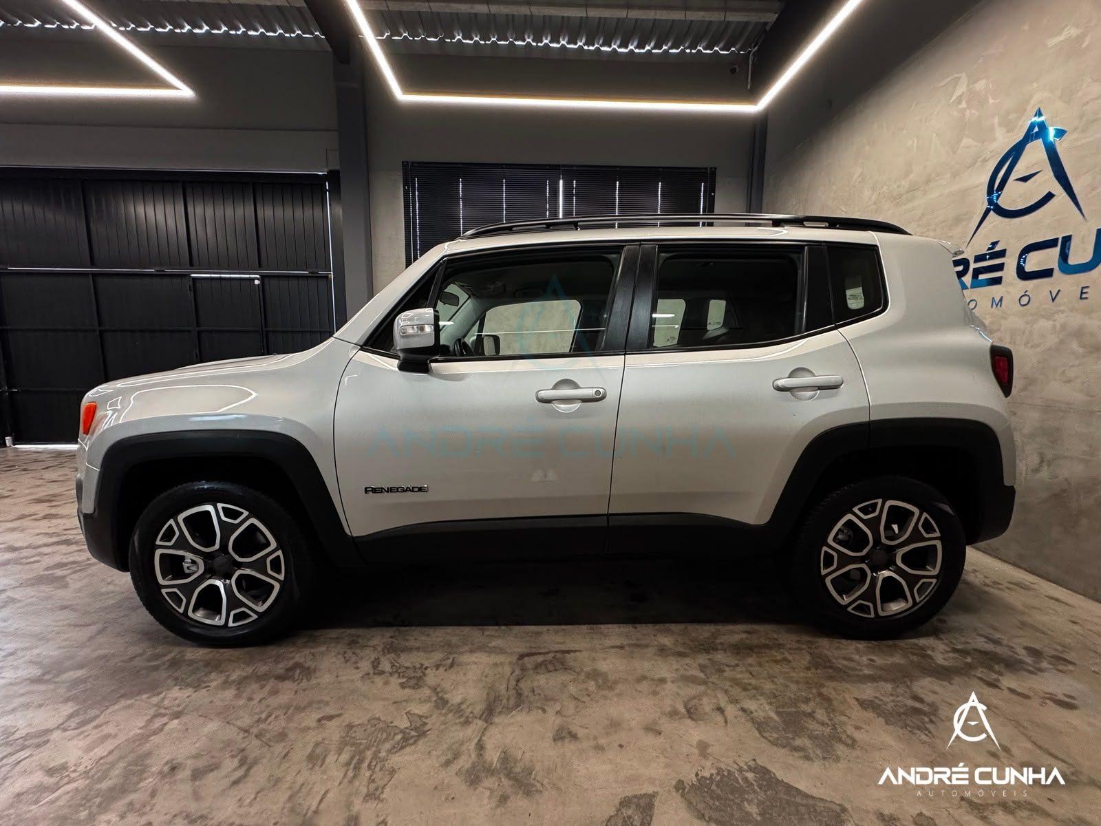 Foto numero 3 do veiculo Jeep Renegade Longitude 2.0 4x4 TB Diesel Aut  - Prata - 2018/2018